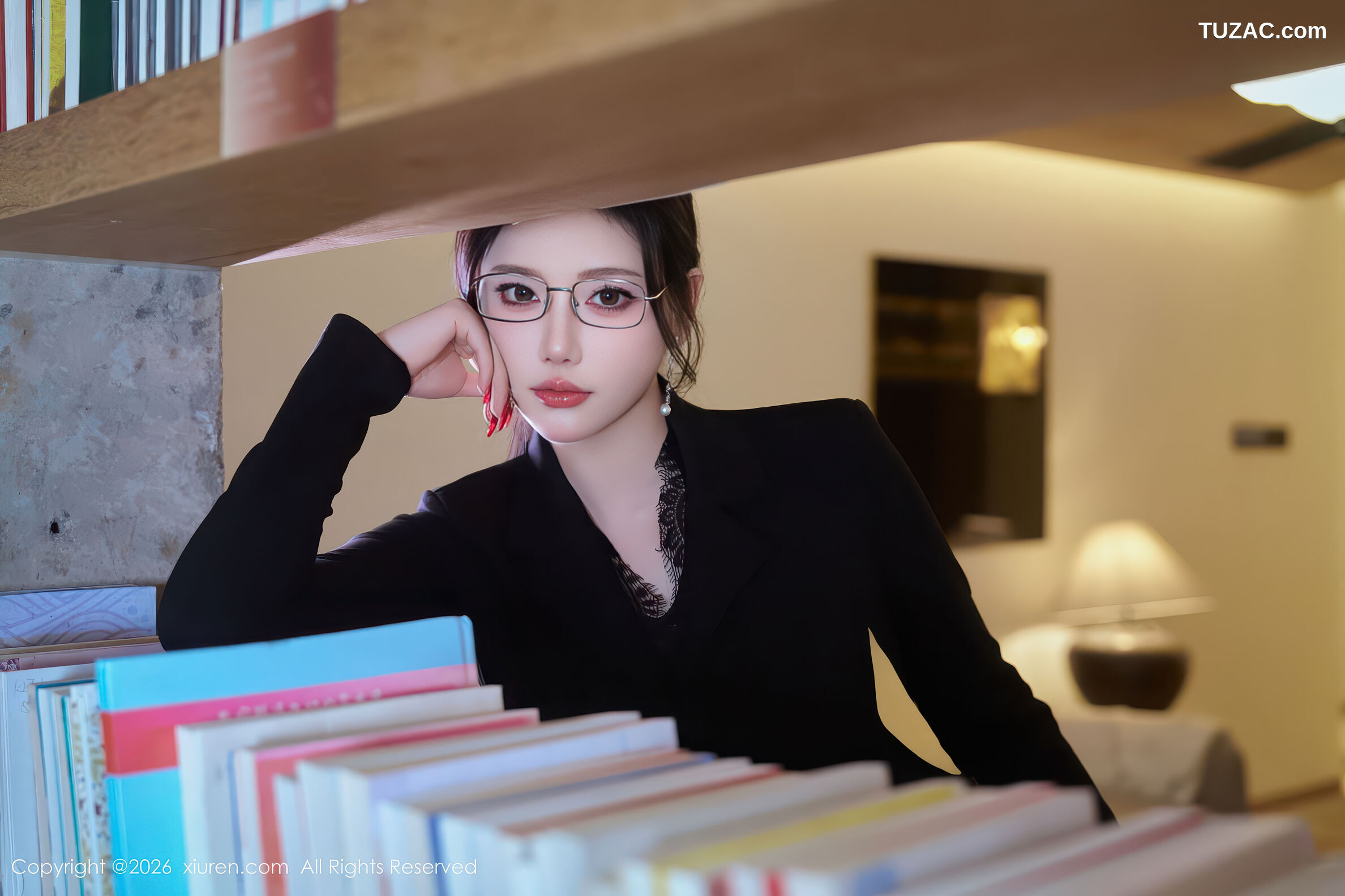 XiuRen秀人网-11230-杨晨晨-OL黑色西服黑丝-2026.01.14