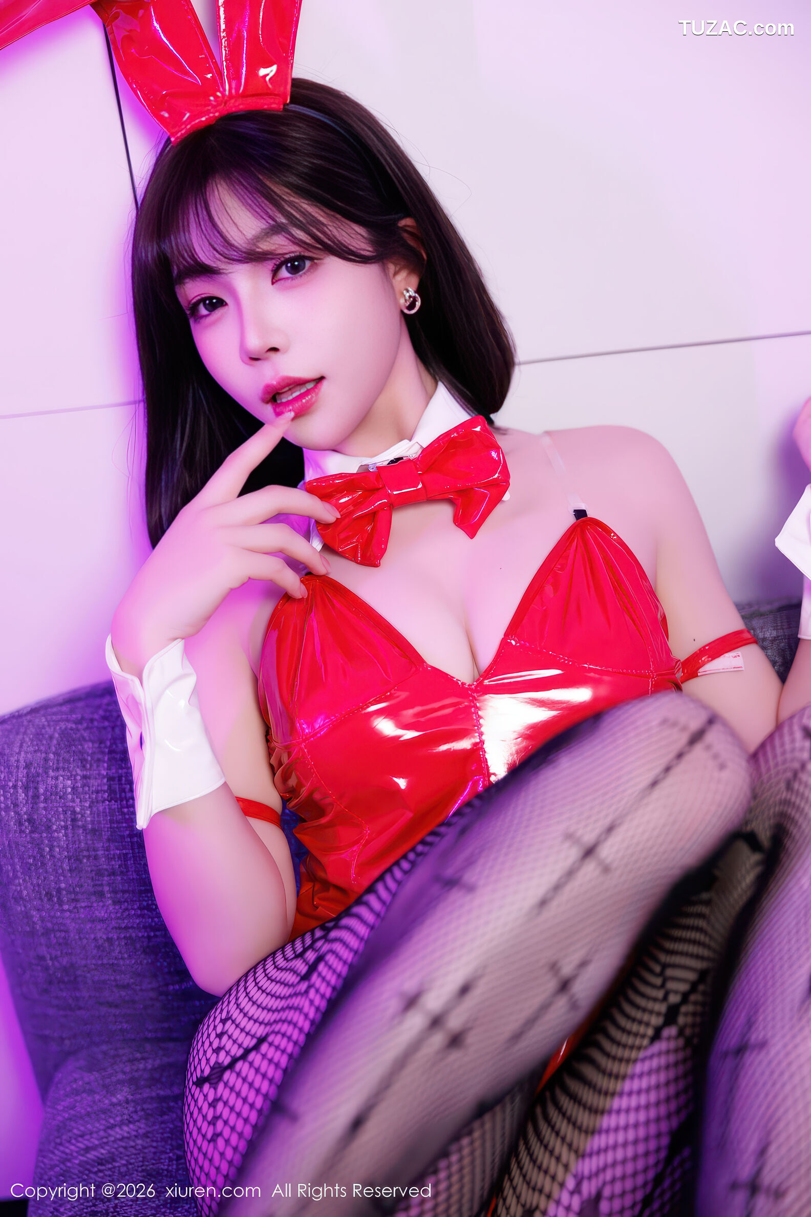 XiuRen秀人网-11252-莉芝荔枝-黑色连衣短裙-红色兔女郎黑丝-2026.01.20