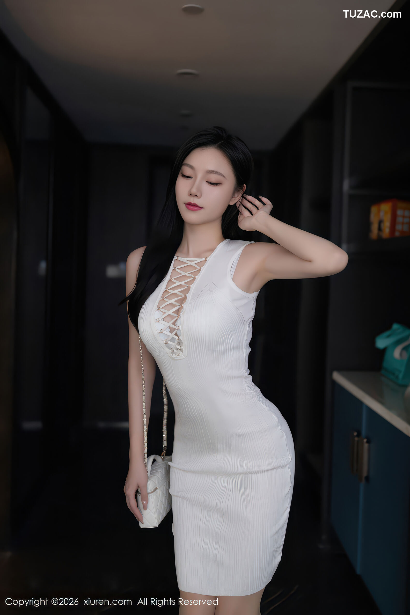 XiuRen秀人网-11253-安然anran-白色连衣短裙-2026.01.20
