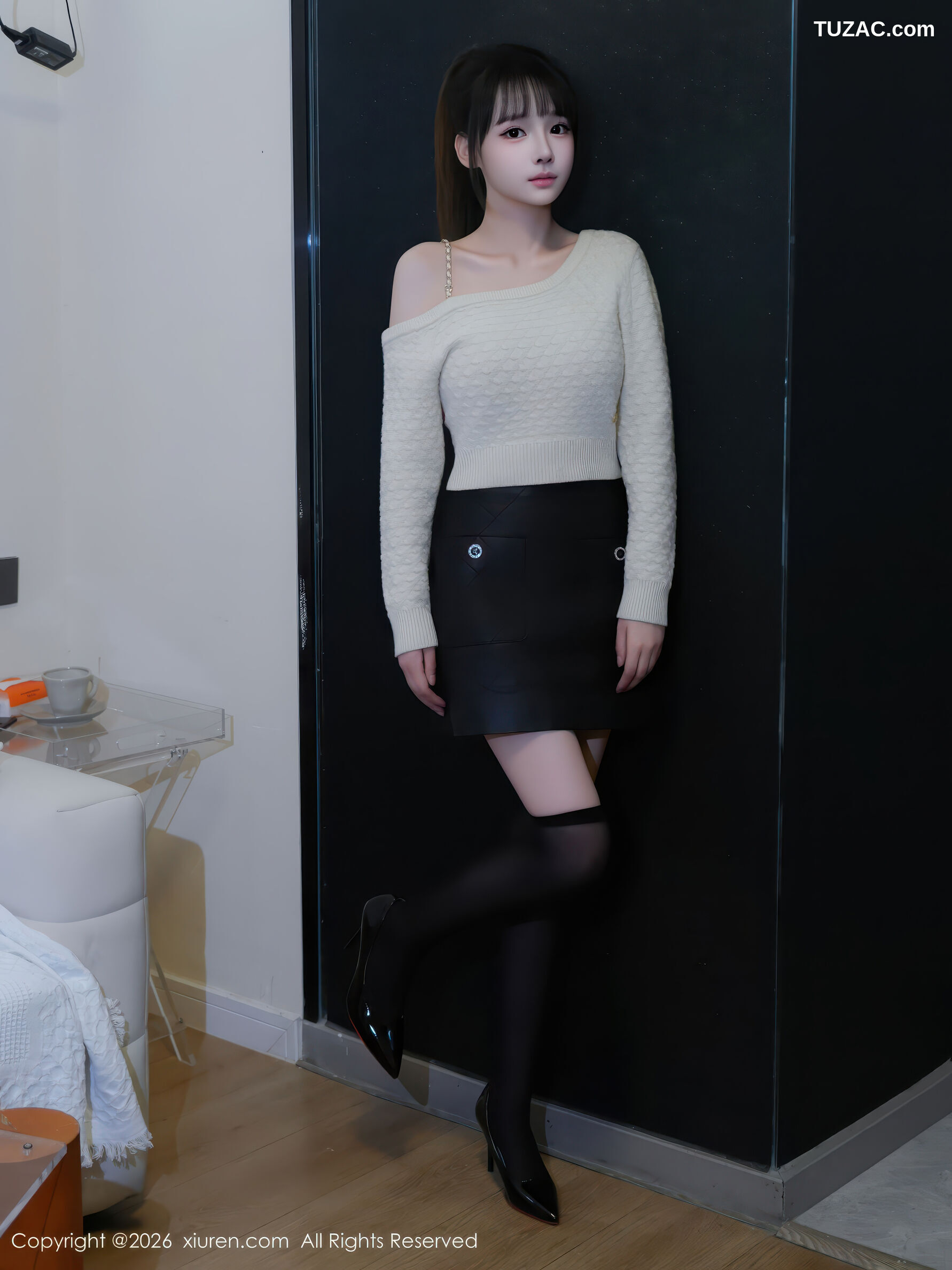 XiuRen秀人网-11254-沈蜜儿-白T黑短裙黑丝-2026.01.21