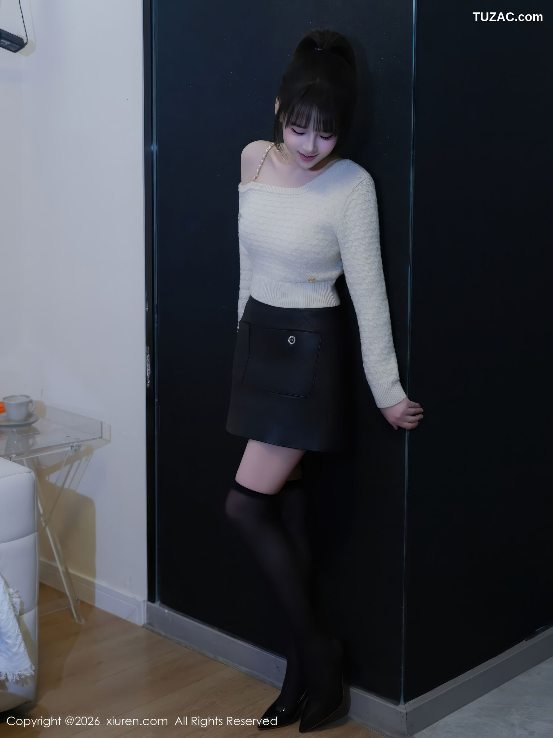 XiuRen秀人网-11254-沈蜜儿-白T黑短裙黑丝-2026.01.21