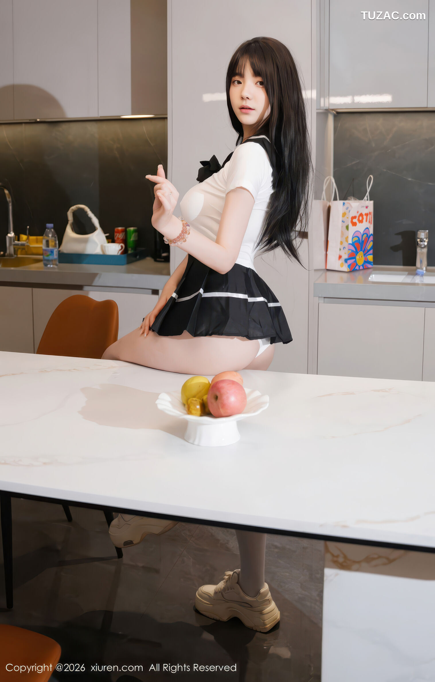 XiuRen秀人网-11256-软情-清纯女学生白色水手T黑色短裙-2026.01.21