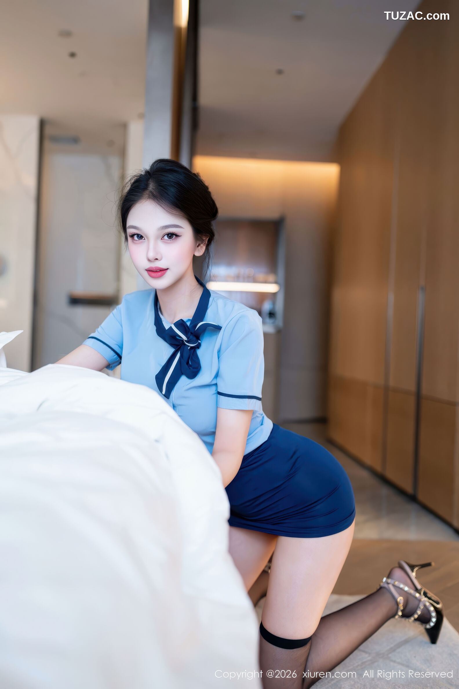 XiuRen秀人网-11259-诺诺子-酒店女服务生蓝衬衫深蓝短裙黑丝-2026.01.22