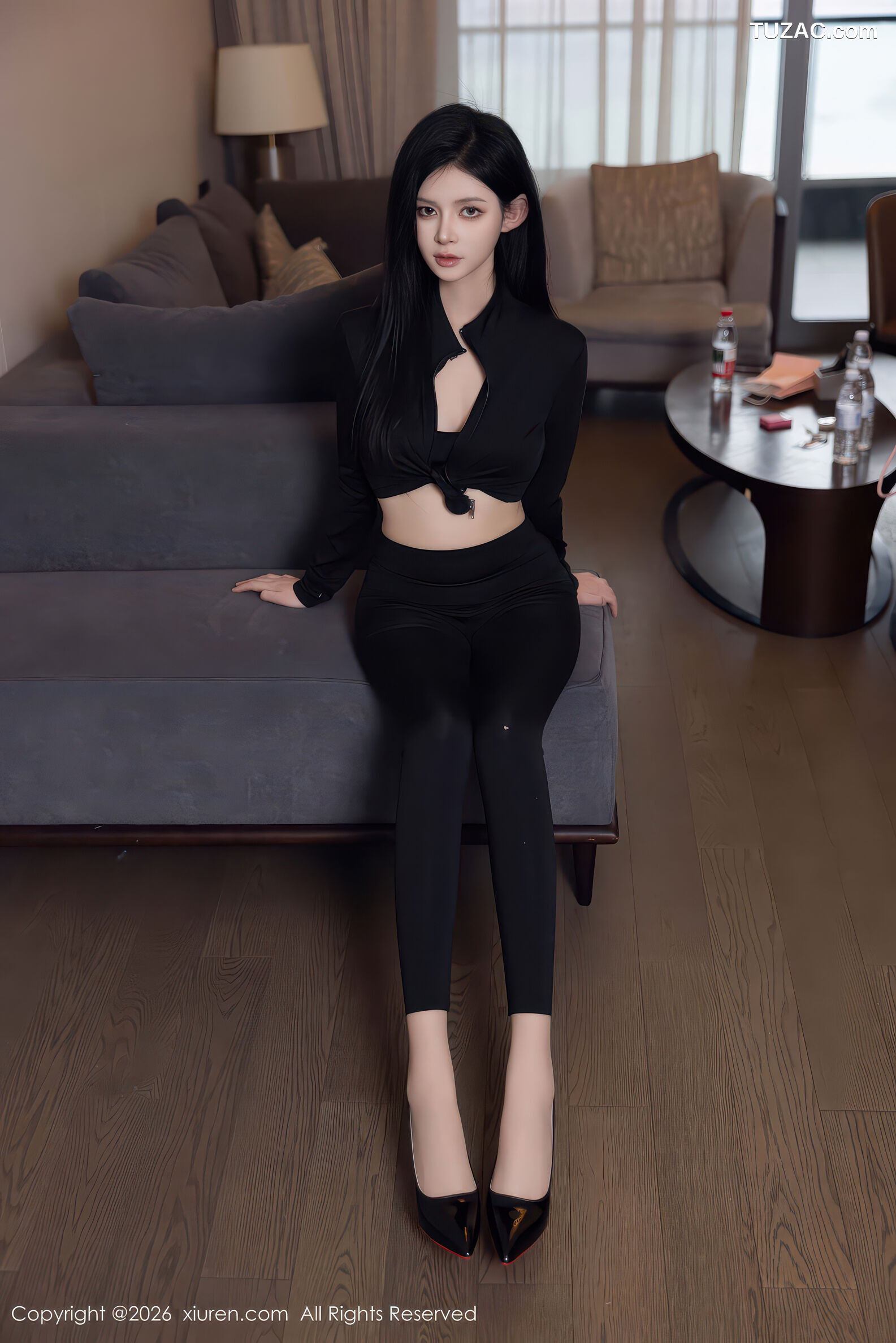 XiuRen秀人网-11283-沈如斯-黑衬衫黑裤肉色丝袜-2026.01.28