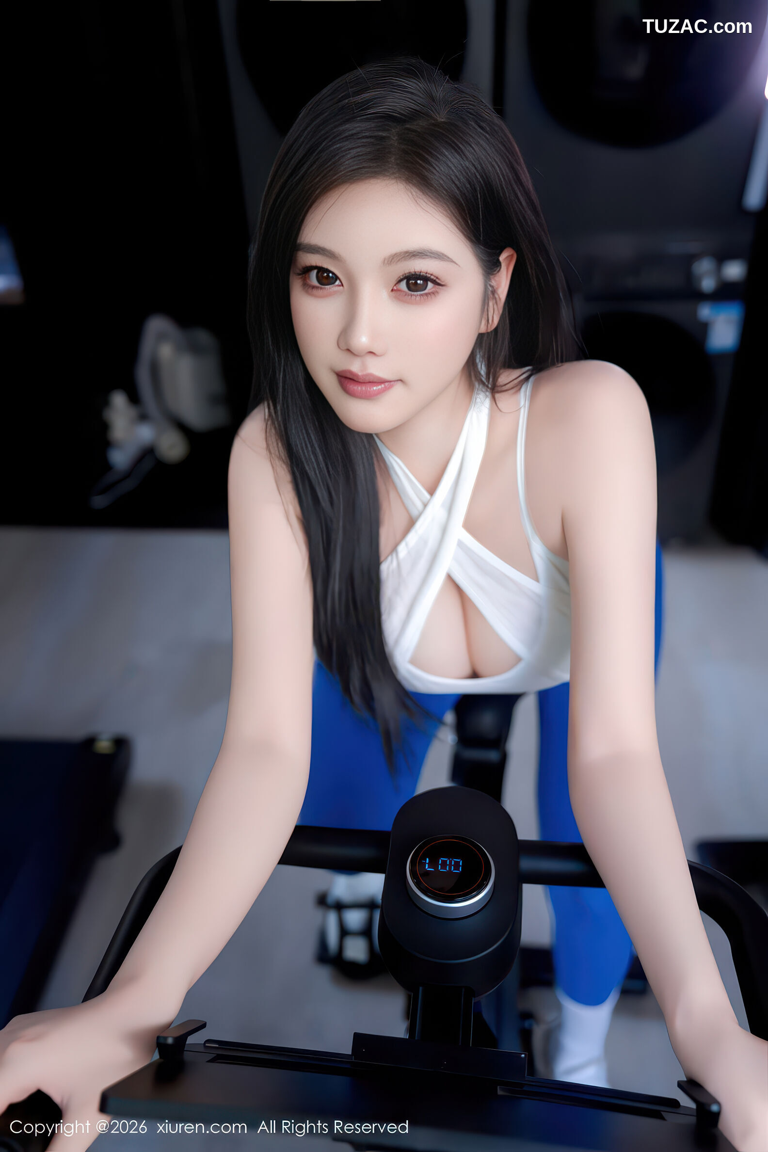 XiuRen秀人网-11287-杨晨晨-白色运动背心蓝色瑜伽裤-白色情趣内衣-2026.01.28