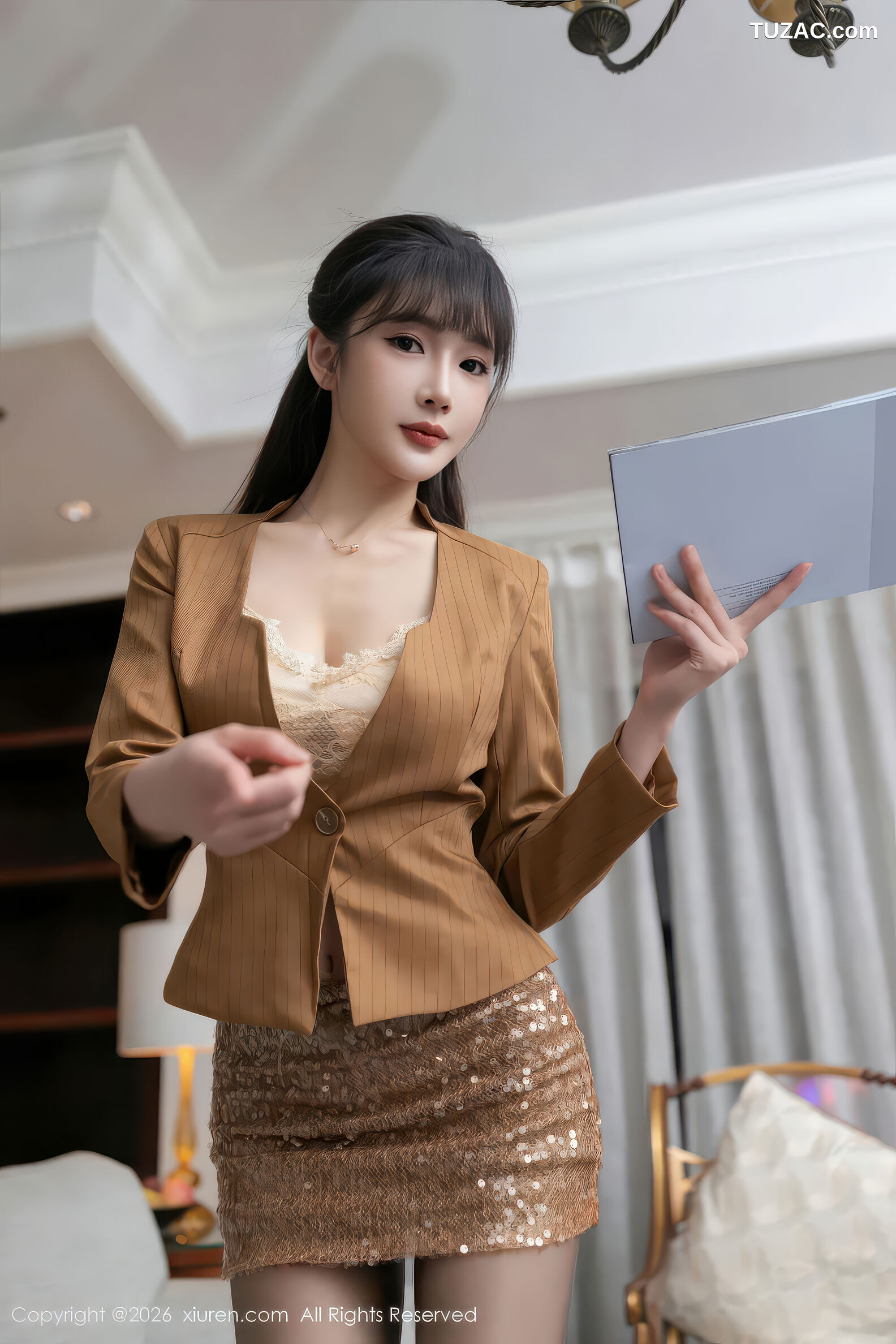 XiuRen秀人网-11295-陆萱萱-教室场景黄棕色短裙制服黑丝-2026.01.29