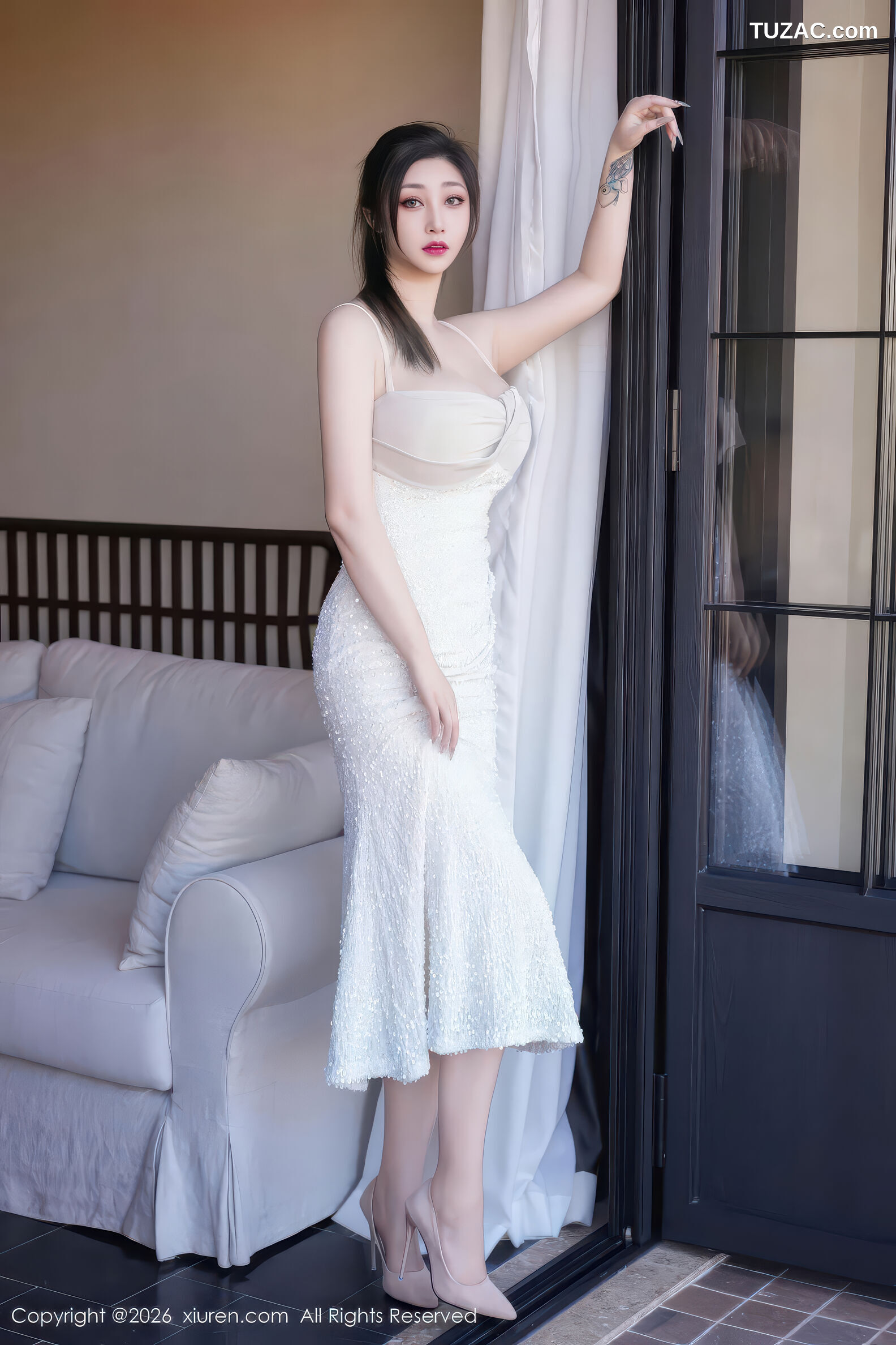XiuRen秀人网-11301-妲己_Toxic-白吊带连衣裙-2026.01.30