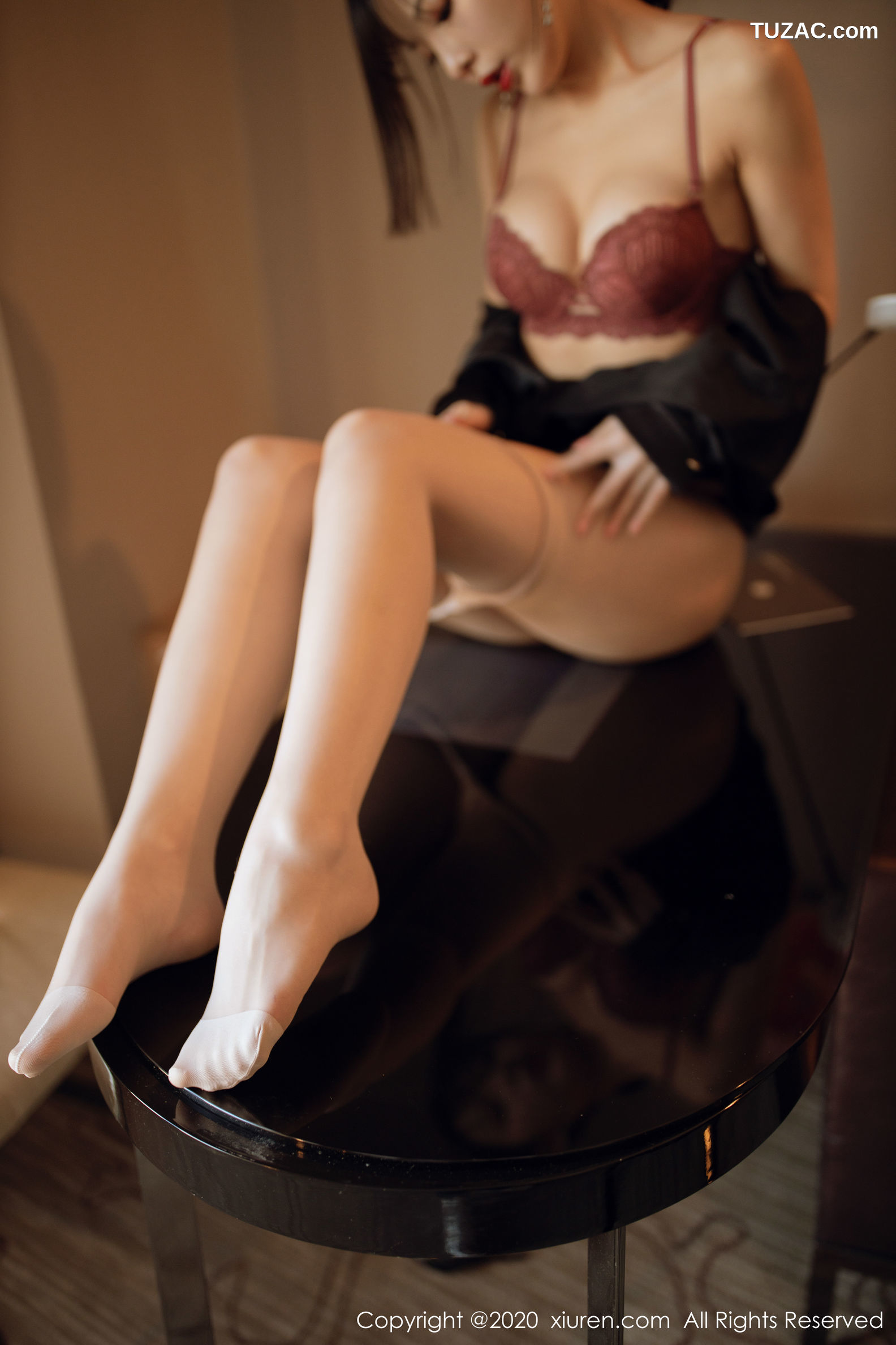 XiuRen秀人网-2094-陈小喵-《黑皮短裙的女秘书》-2020.03.24