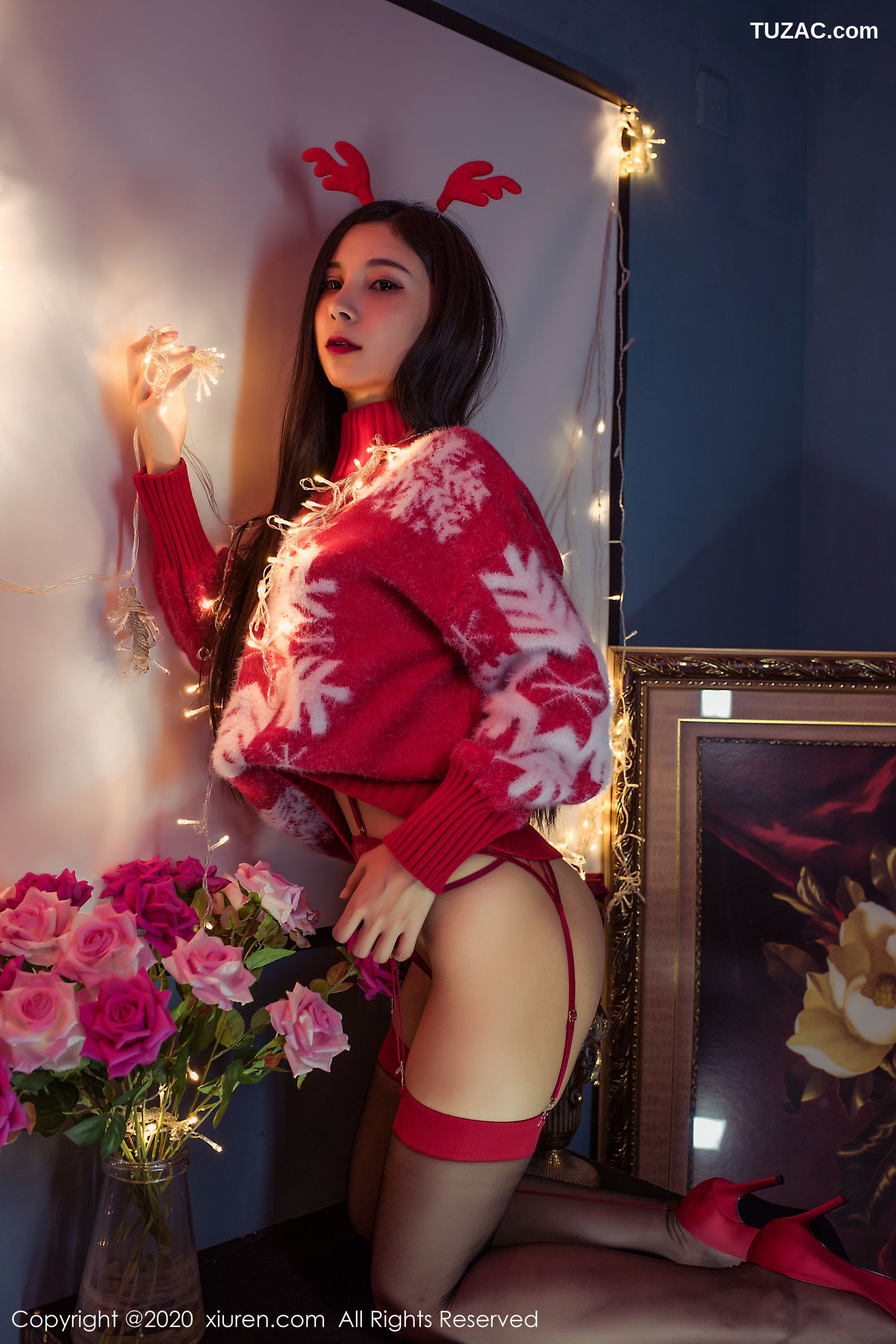 XiuRen秀人网-2120-小蛮妖-《真空裙-圣诞长腿-毛衣猫女》-2020.04.01