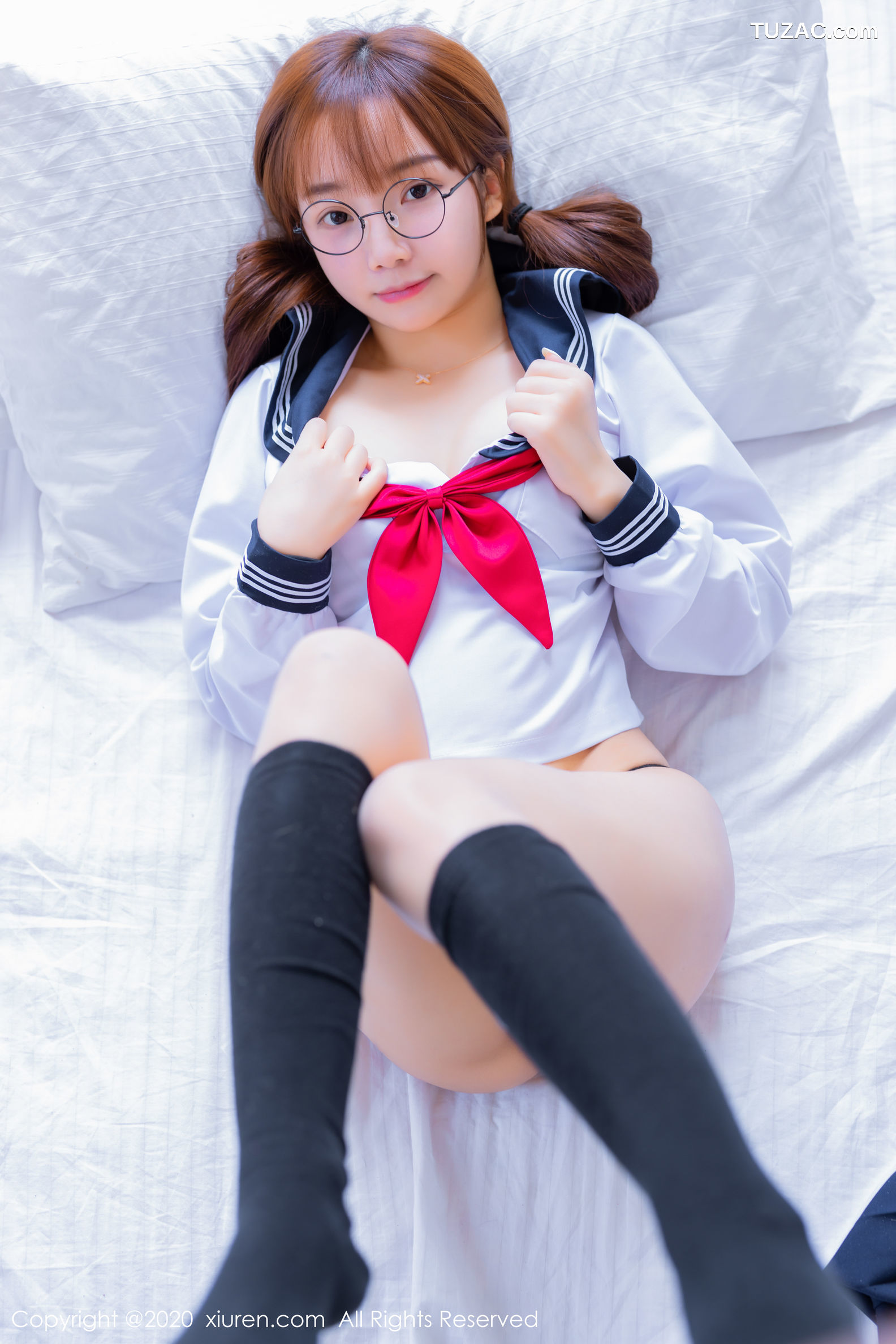 XiuRen秀人网-2196-团团子-《童颜巨乳JK制服》-2020.04.28