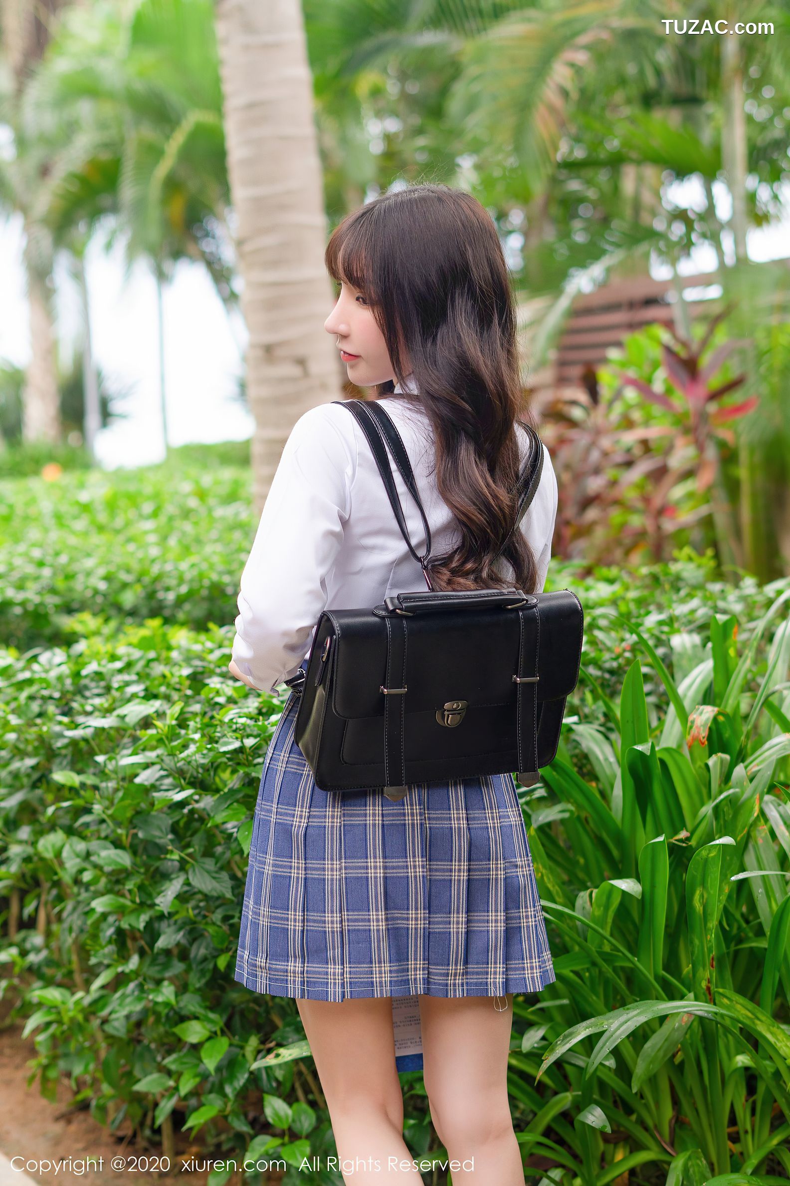 XiuRen秀人网-2290-周于希-《清纯学生制服》-2020.07.03