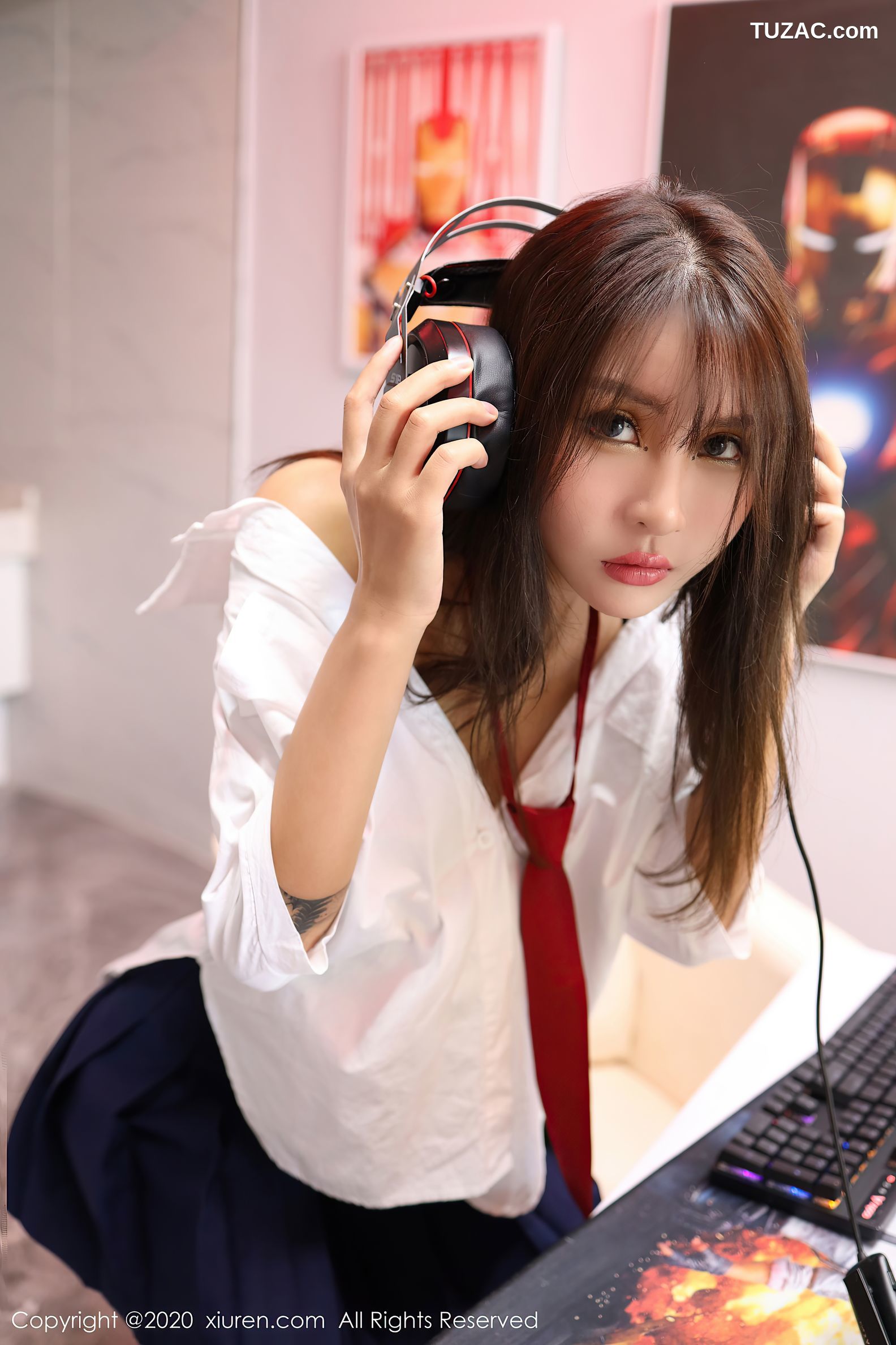 XiuRen秀人网-2461-顾奈奈-《不良校花网瘾少女主题系列》-2020.08.19
