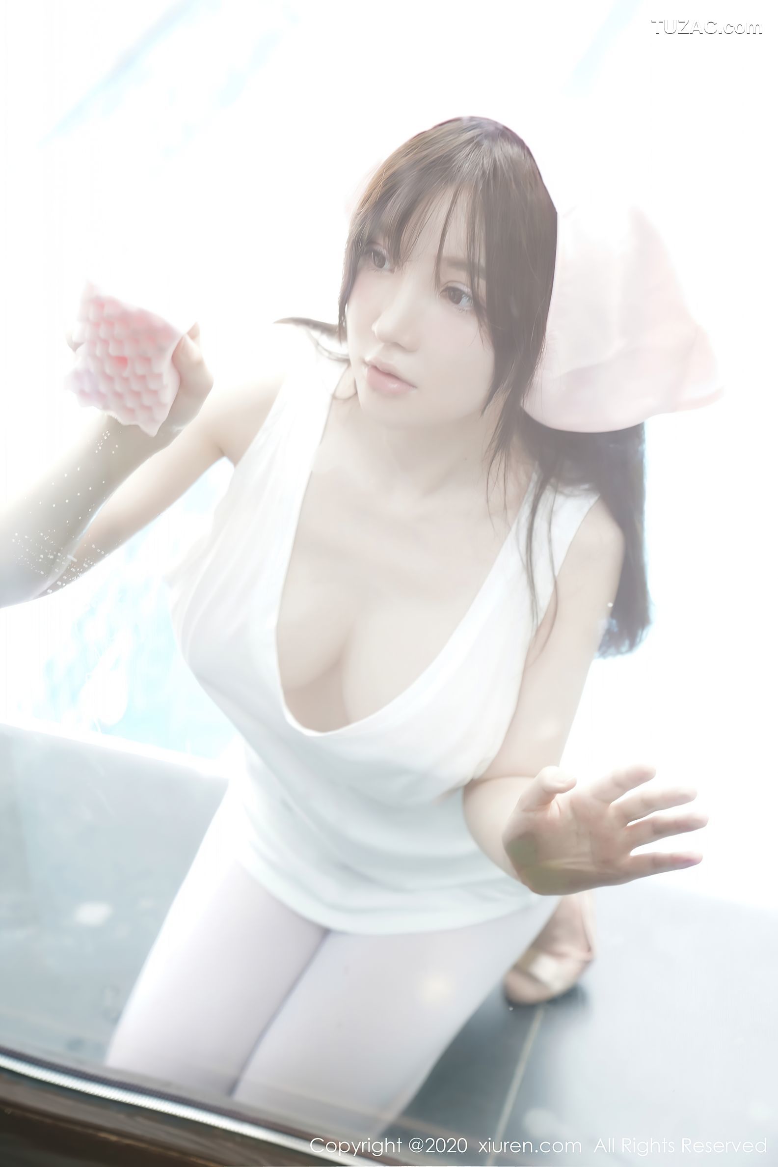 XiuRen秀人网-2557-糯美子-《家政女仆主题系列》-2020.09.14