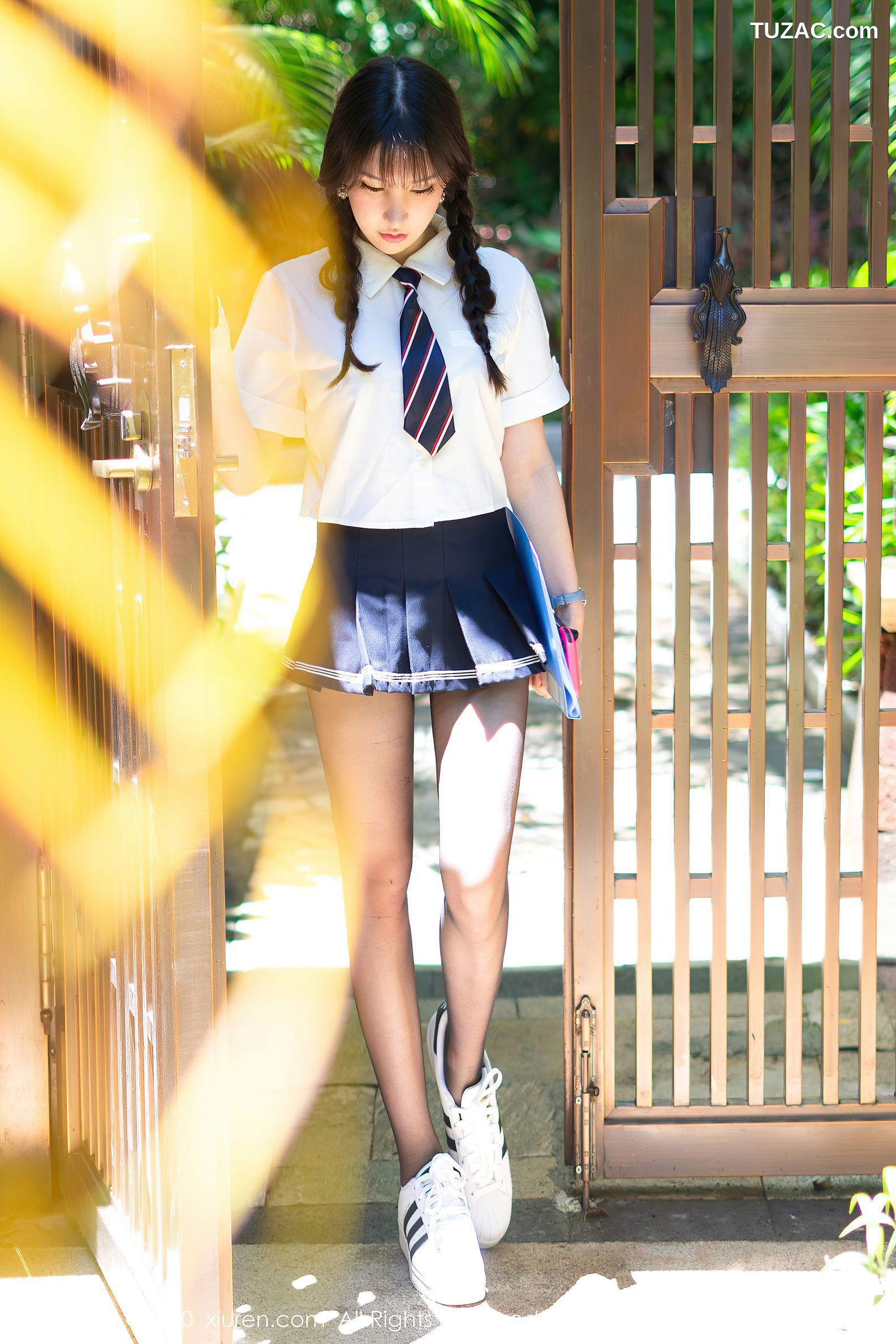 XiuRen秀人网-2559-周于希-《不良游戏少女JK制服》-2020.09.14