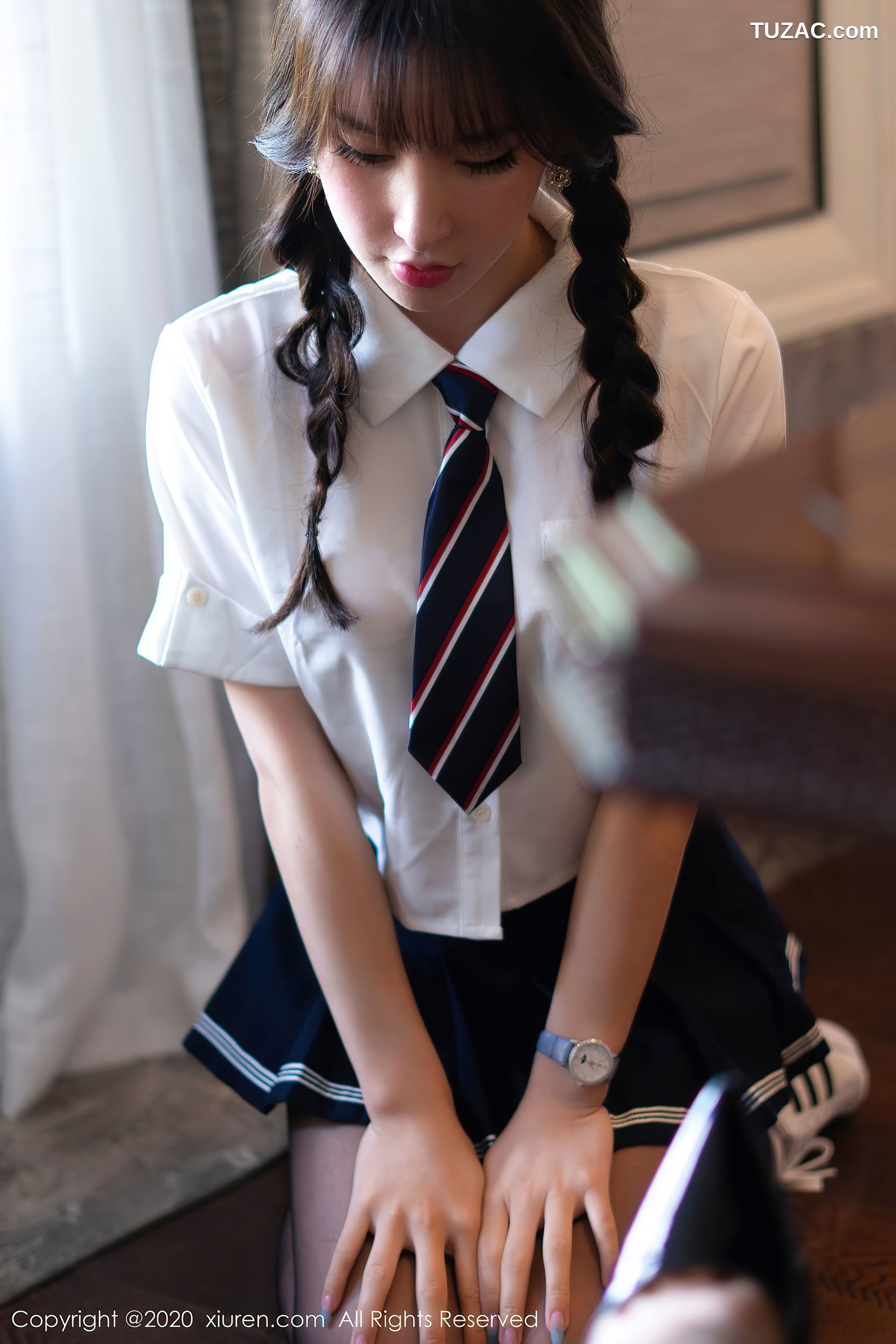 XiuRen秀人网-2559-周于希-《不良游戏少女JK制服》-2020.09.14
