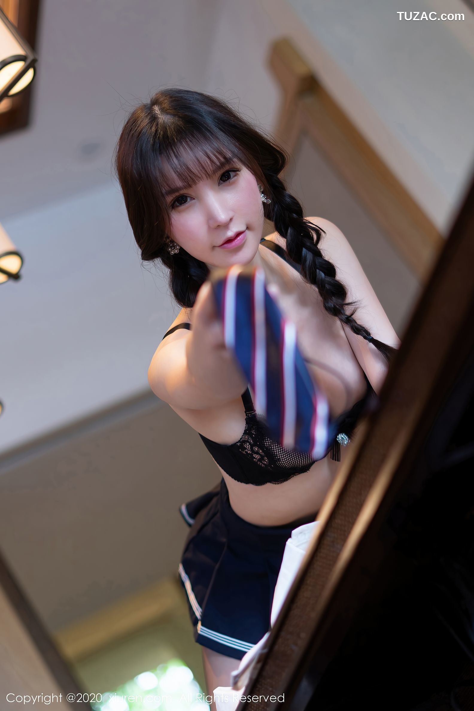 XiuRen秀人网-2559-周于希-《不良游戏少女JK制服》-2020.09.14
