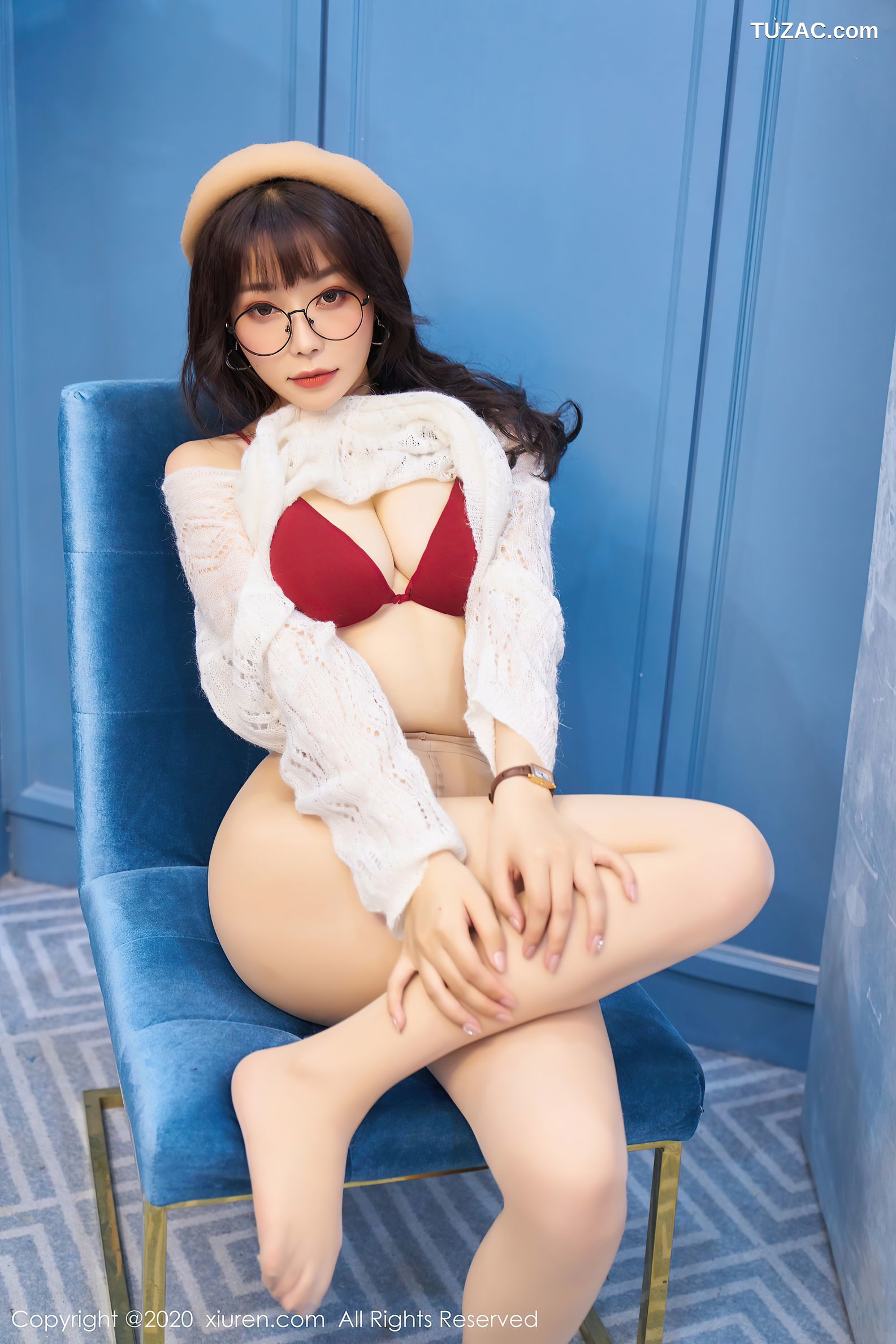 XiuRen秀人网-2859-芝芝-《眼镜OL与草帽》-2020.12.04