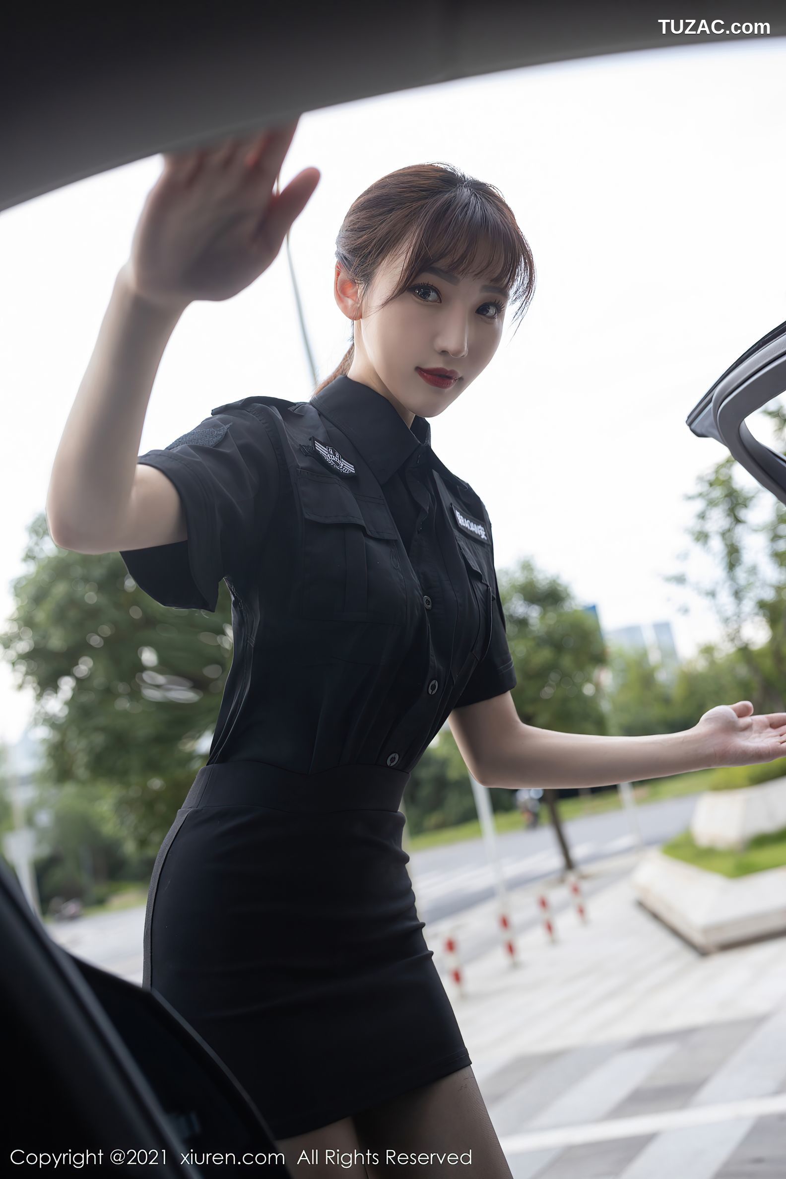 XiuRen秀人网-3577-陆萱萱-物业保安主题制服性感内衣黑丝-2021.06.23