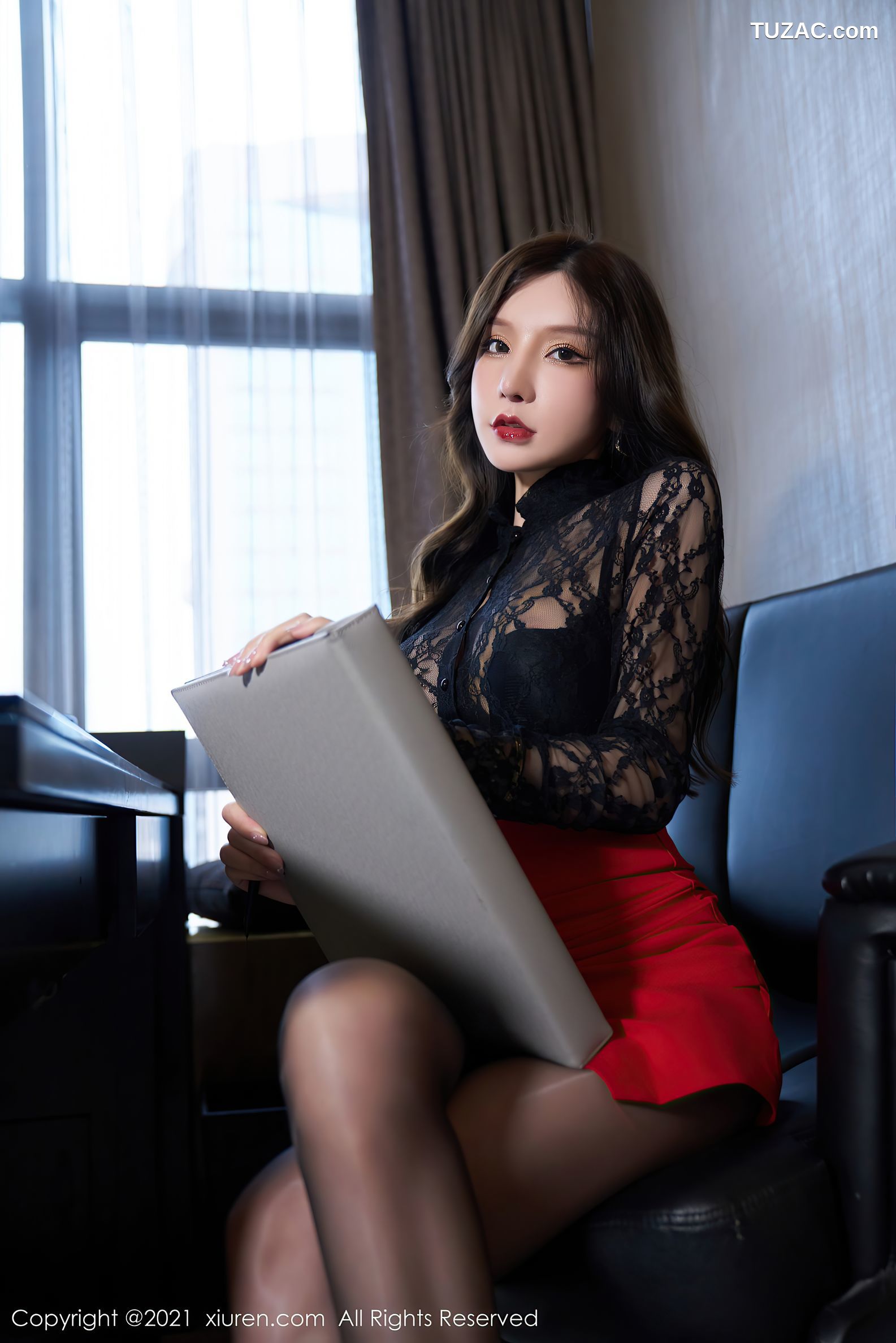 XiuRen秀人网-3594-周于希Sandy-缕空服饰闪亮黑丝-2021.06.28