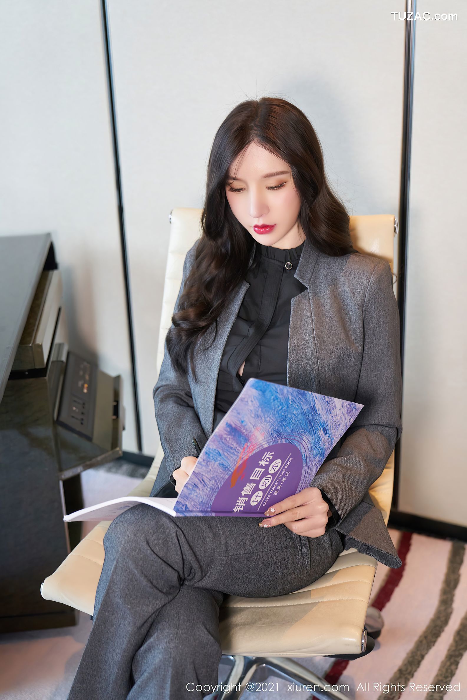 XiuRen秀人网-3773-周于希Sandy-经理职业装主题蕾丝情趣内衣-2021.08.09