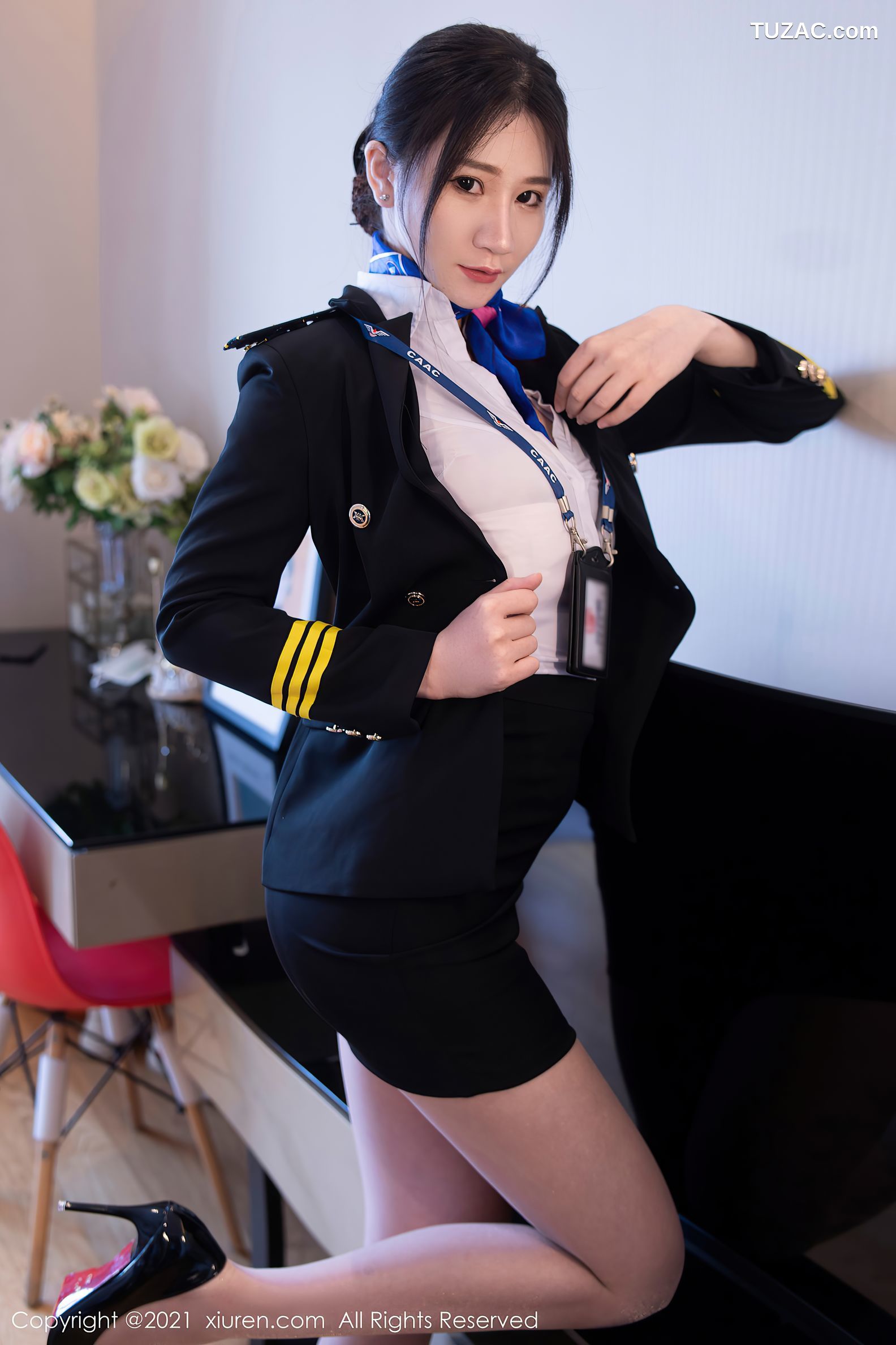 XiuRen秀人网-3839-顾乔楠Cora-机长御姐制服主题丰乳肥臀-2021.08.24