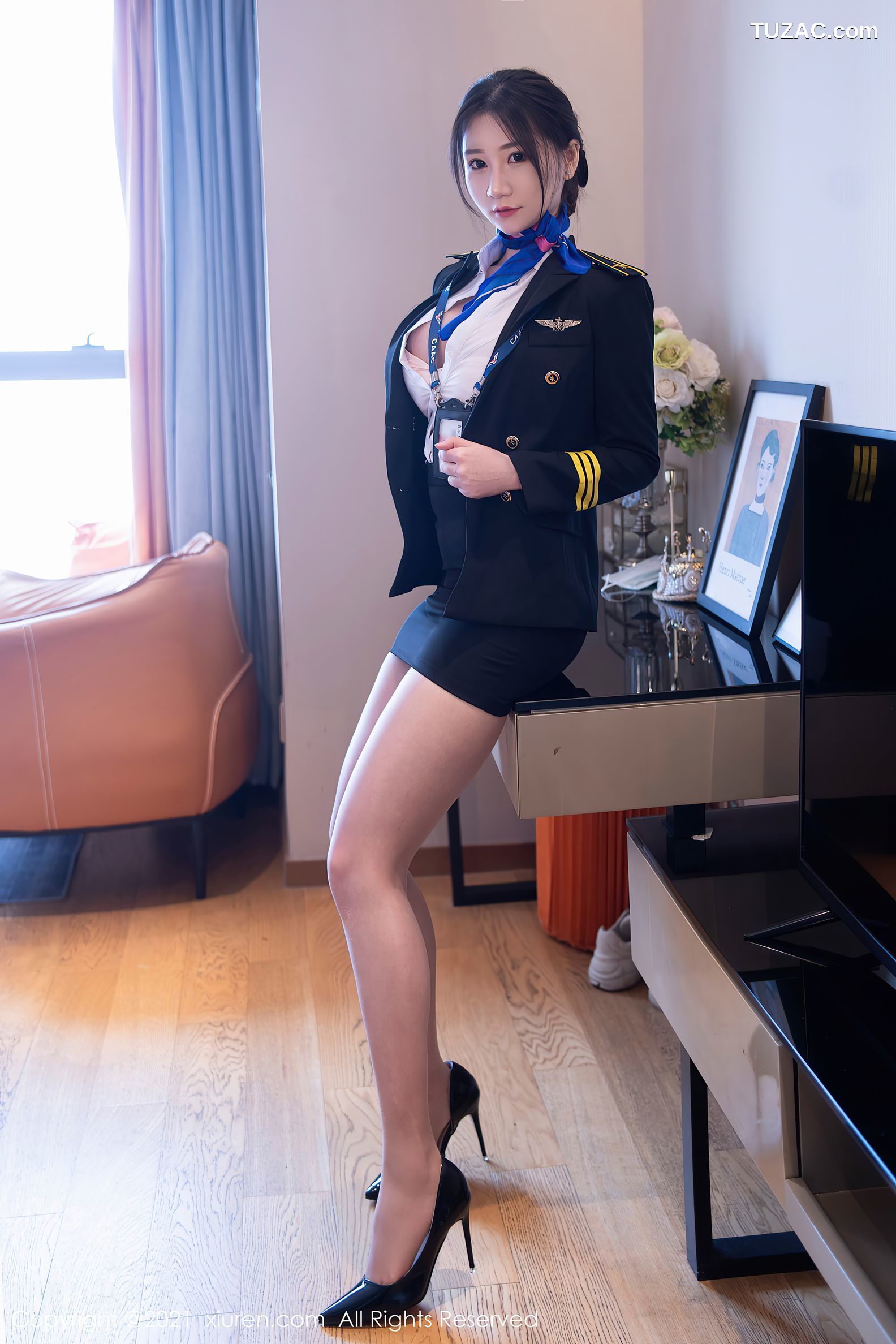 XiuRen秀人网-3839-顾乔楠Cora-机长御姐制服主题丰乳肥臀-2021.08.24