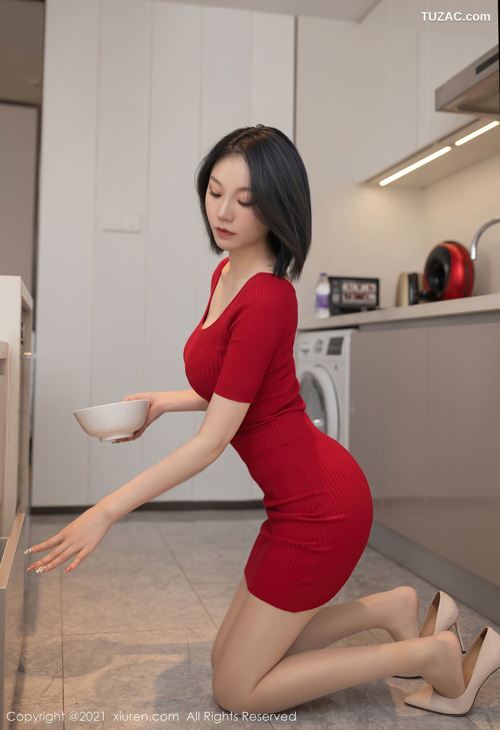 XiuRen秀人网-4077-安然Maleah-重庆旅拍人妻主题性感内衣-2021.10.18