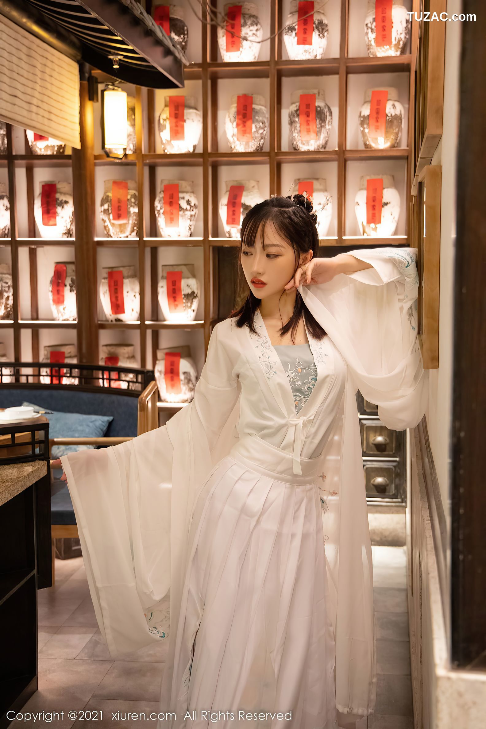 XiuRen秀人网-4344-西门小玉-古装服饰主题白色长衫-2021.12.16