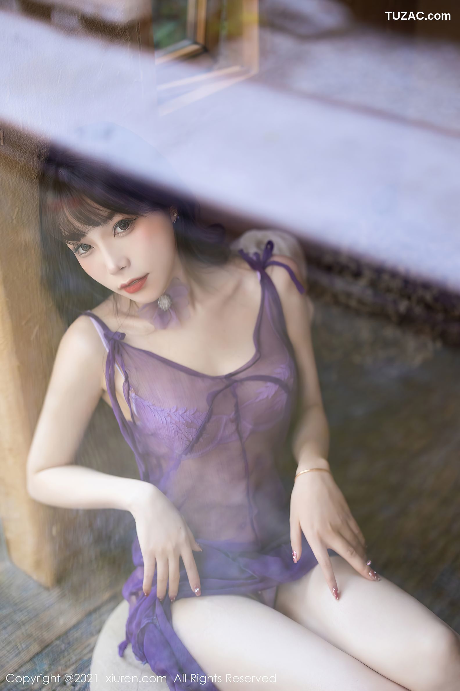 XiuRen秀人网-4410-芝芝Booty-床上紫色轻纱长裙蕾丝内衣迷人-2021.12.30