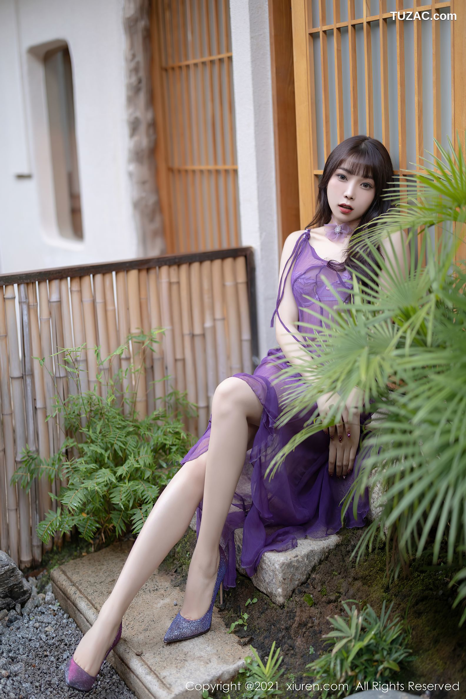 XiuRen秀人网-4410-芝芝Booty-床上紫色轻纱长裙蕾丝内衣迷人-2021.12.30