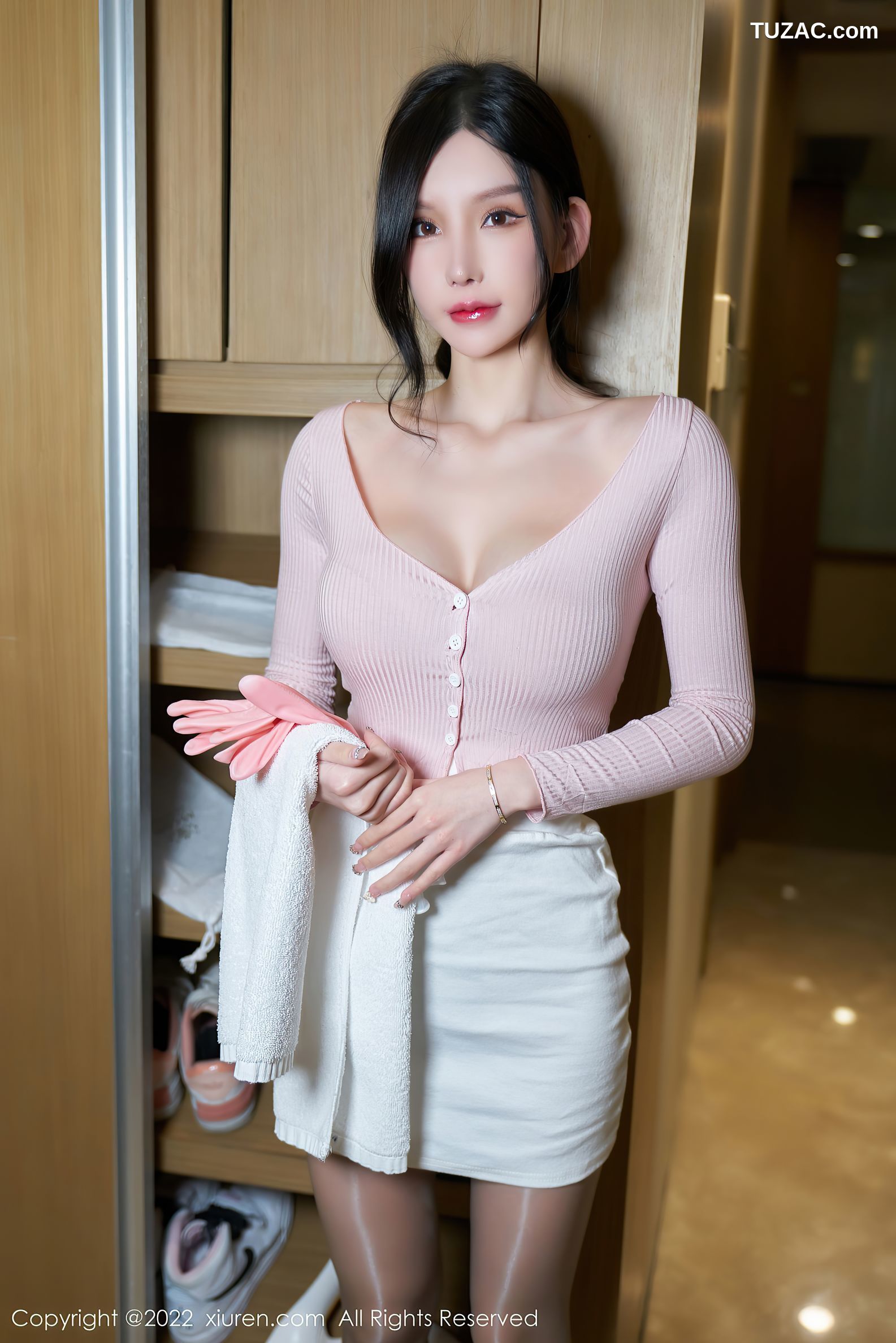 XiuRen秀人网-4468-周于希Sally-女佣角色主题粉色情趣服饰-2022.01.14