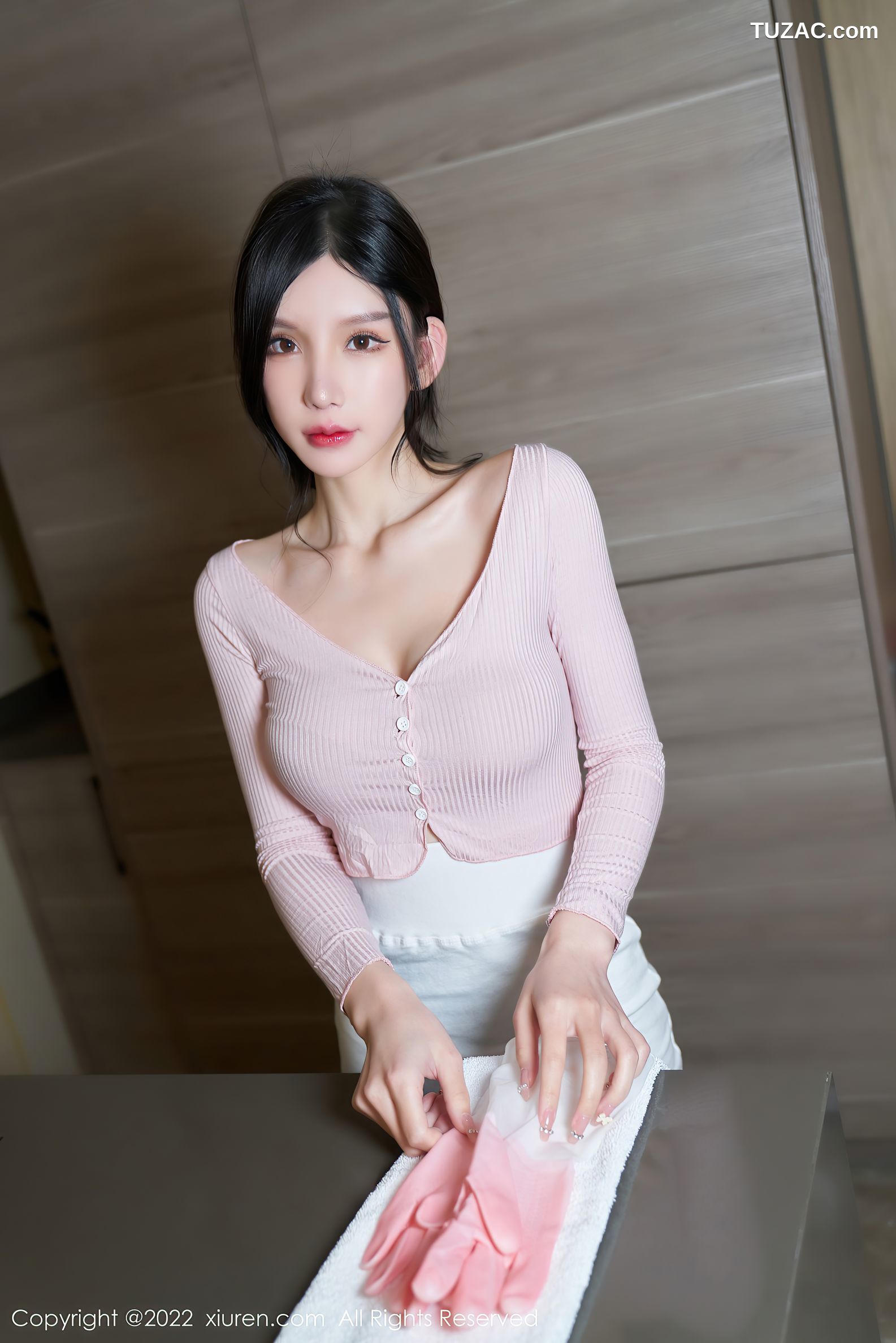 XiuRen秀人网-4468-周于希Sally-女佣角色主题粉色情趣服饰-2022.01.14