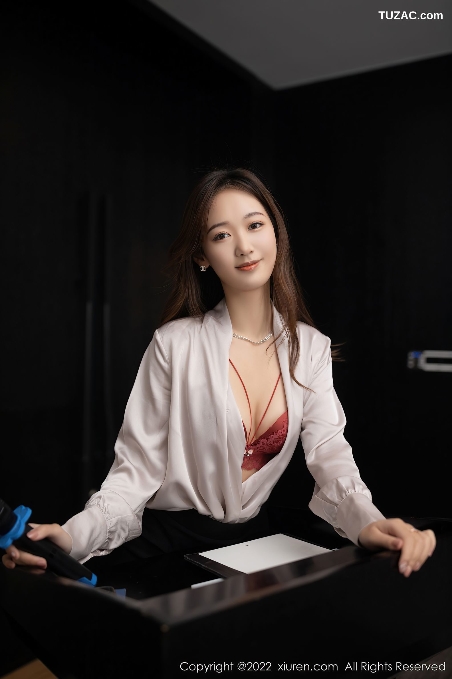 XiuRen秀人网-4485-唐安琪-角色扮演主题黑丝裤袜-2022.01.19