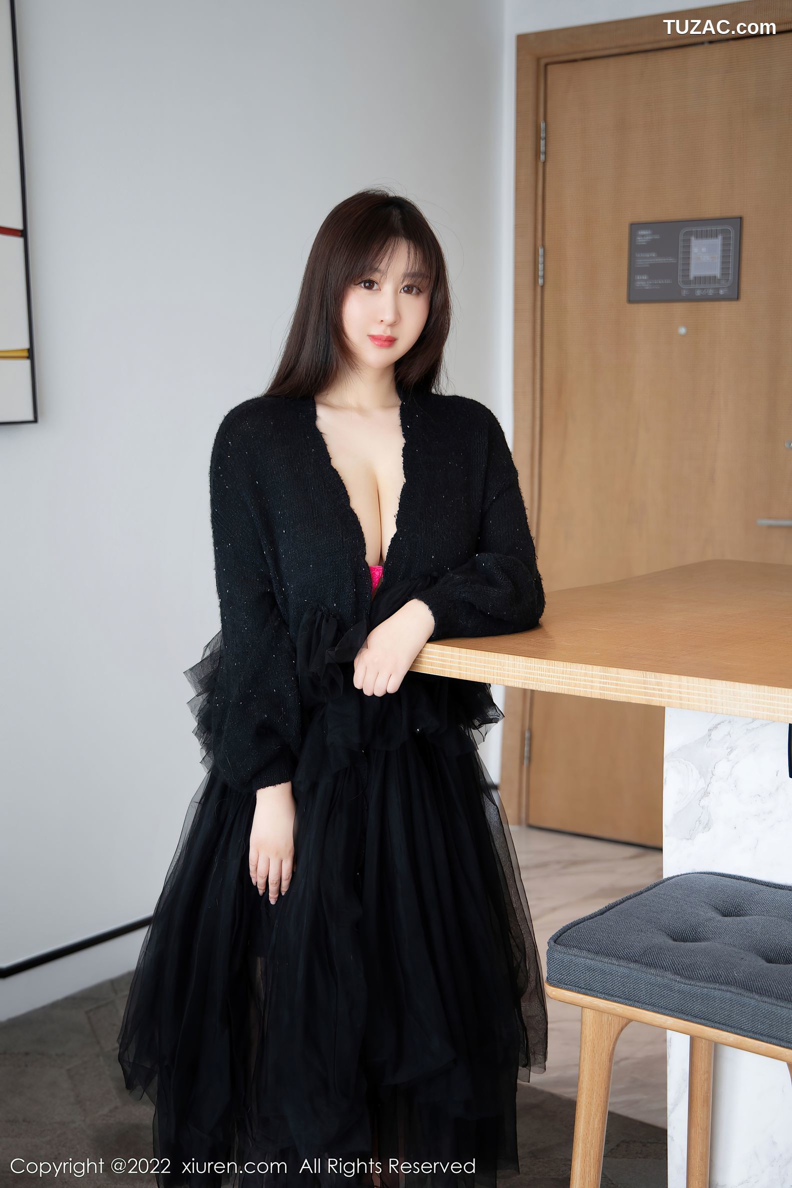 XiuRen秀人网-4765-王俪丁小宝贝-床上粉红内衣-2022.03.24