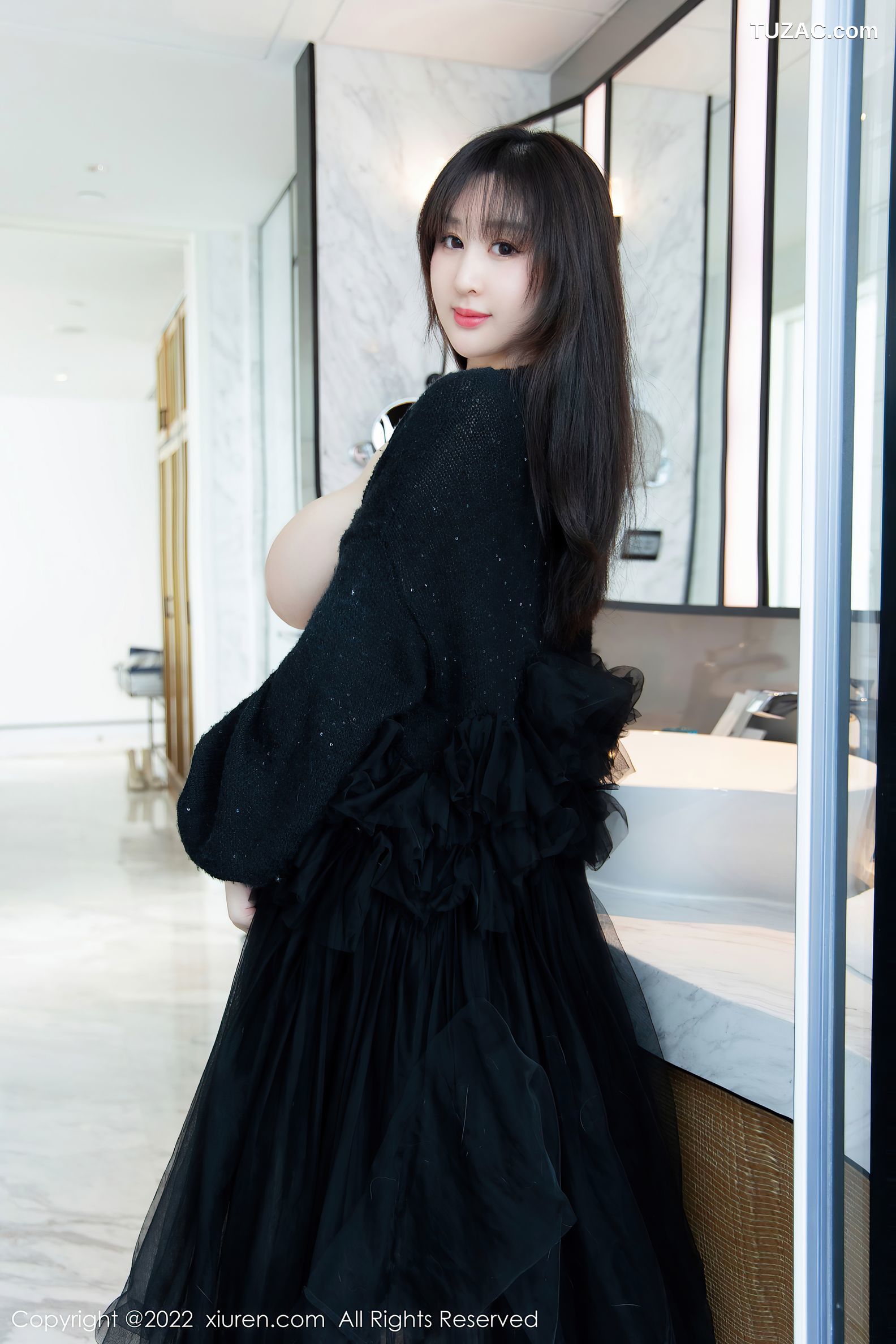 XiuRen秀人网-4765-王俪丁小宝贝-床上粉红内衣-2022.03.24