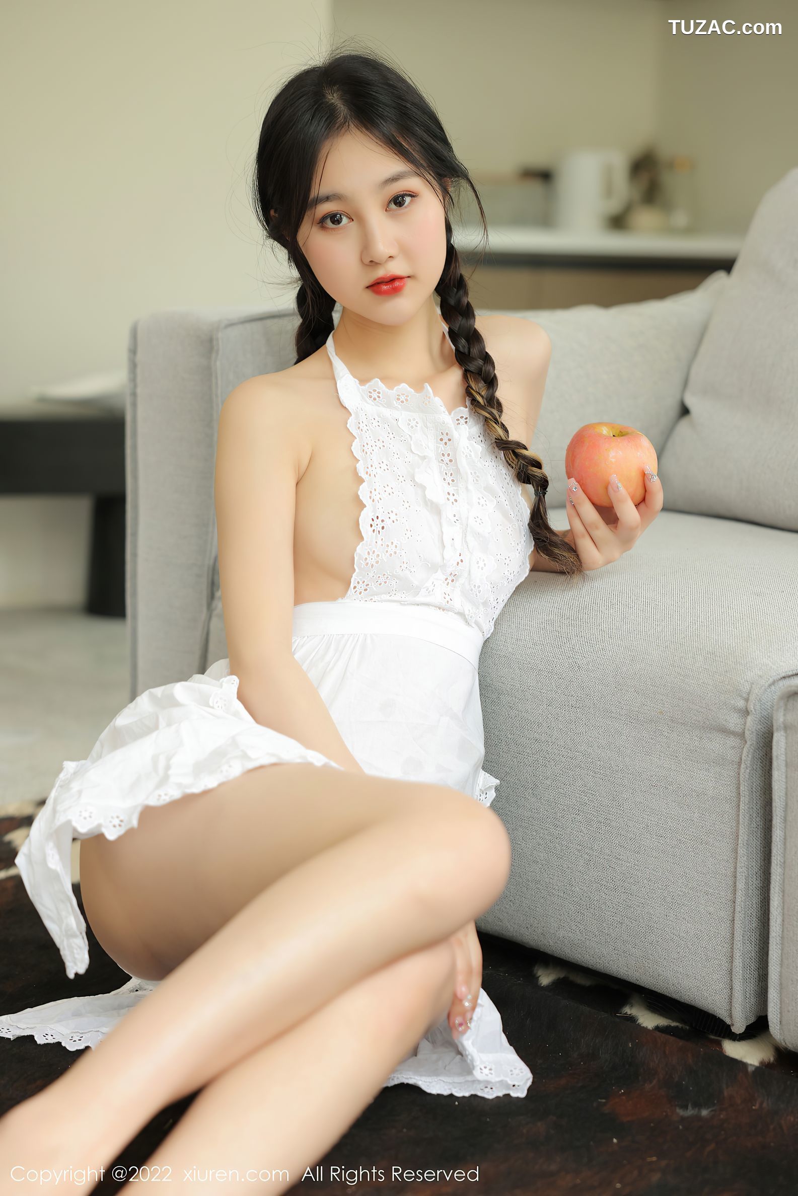XiuRen秀人网-4992-谢晚晚-居家厨娘主题性感白色真空围裙-2022.05.11