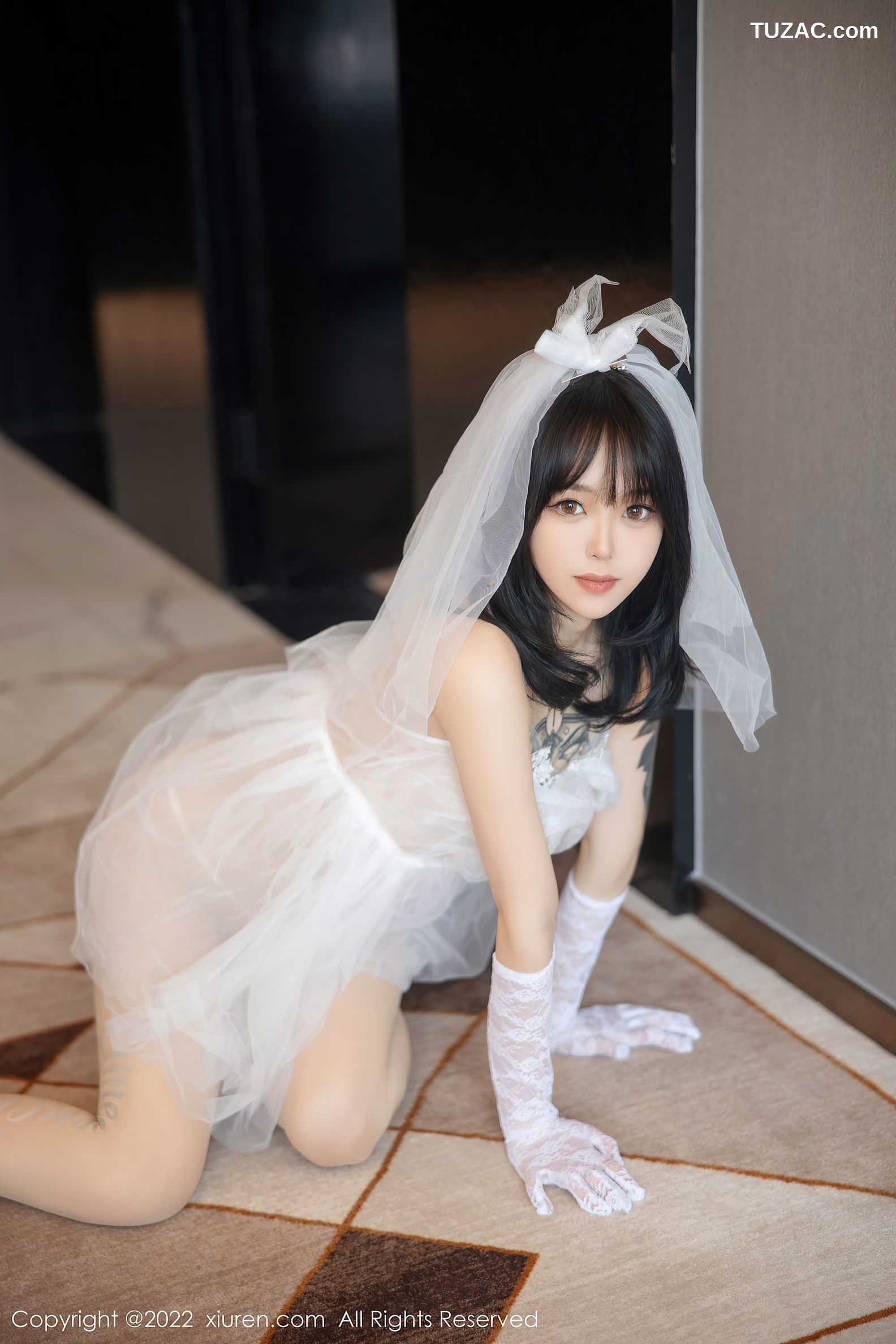 XiuRen-No.5212-奶瓶-性感婚纱