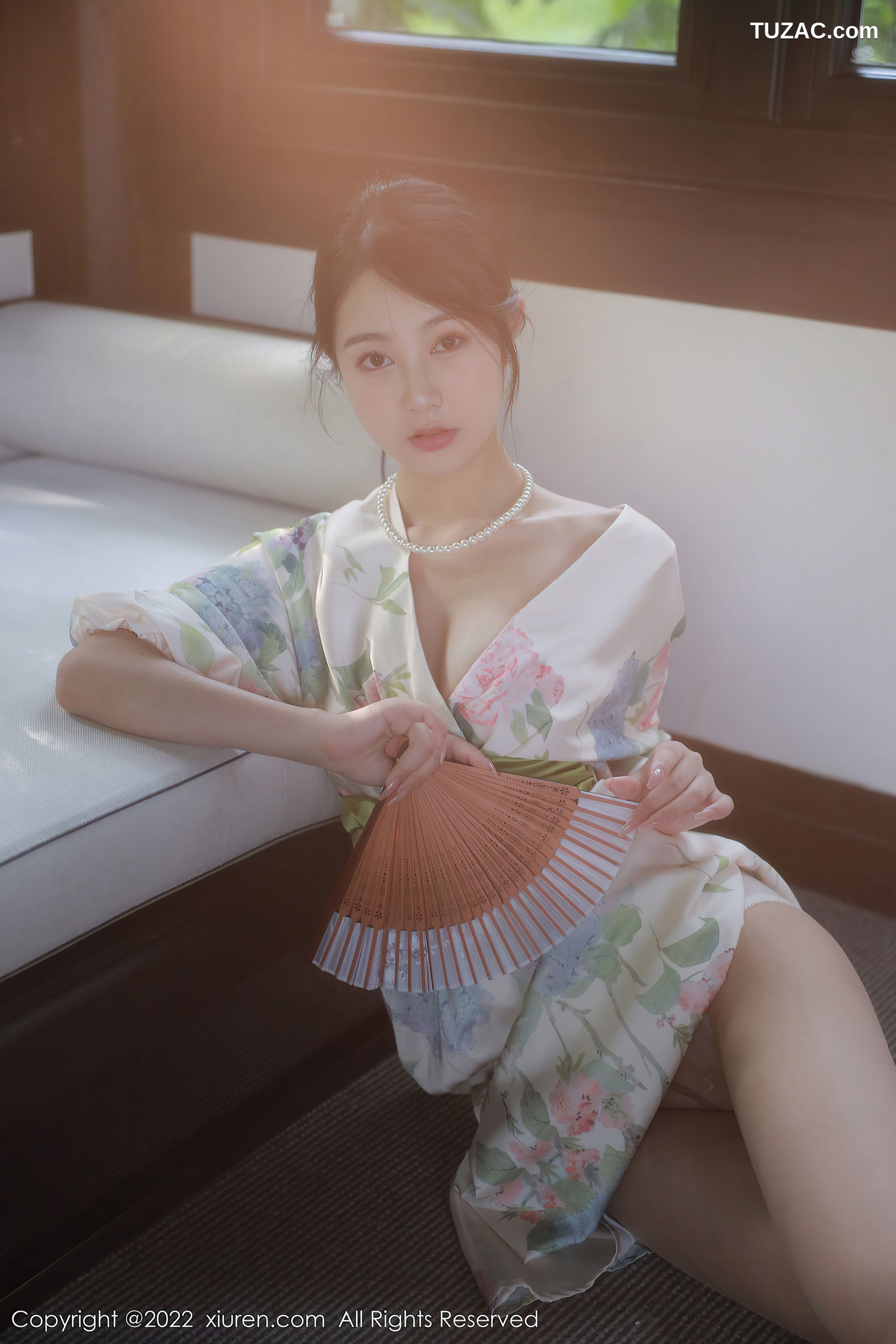 XiuRen-No.5514-谢晚晚-印花白古风裙肉丝