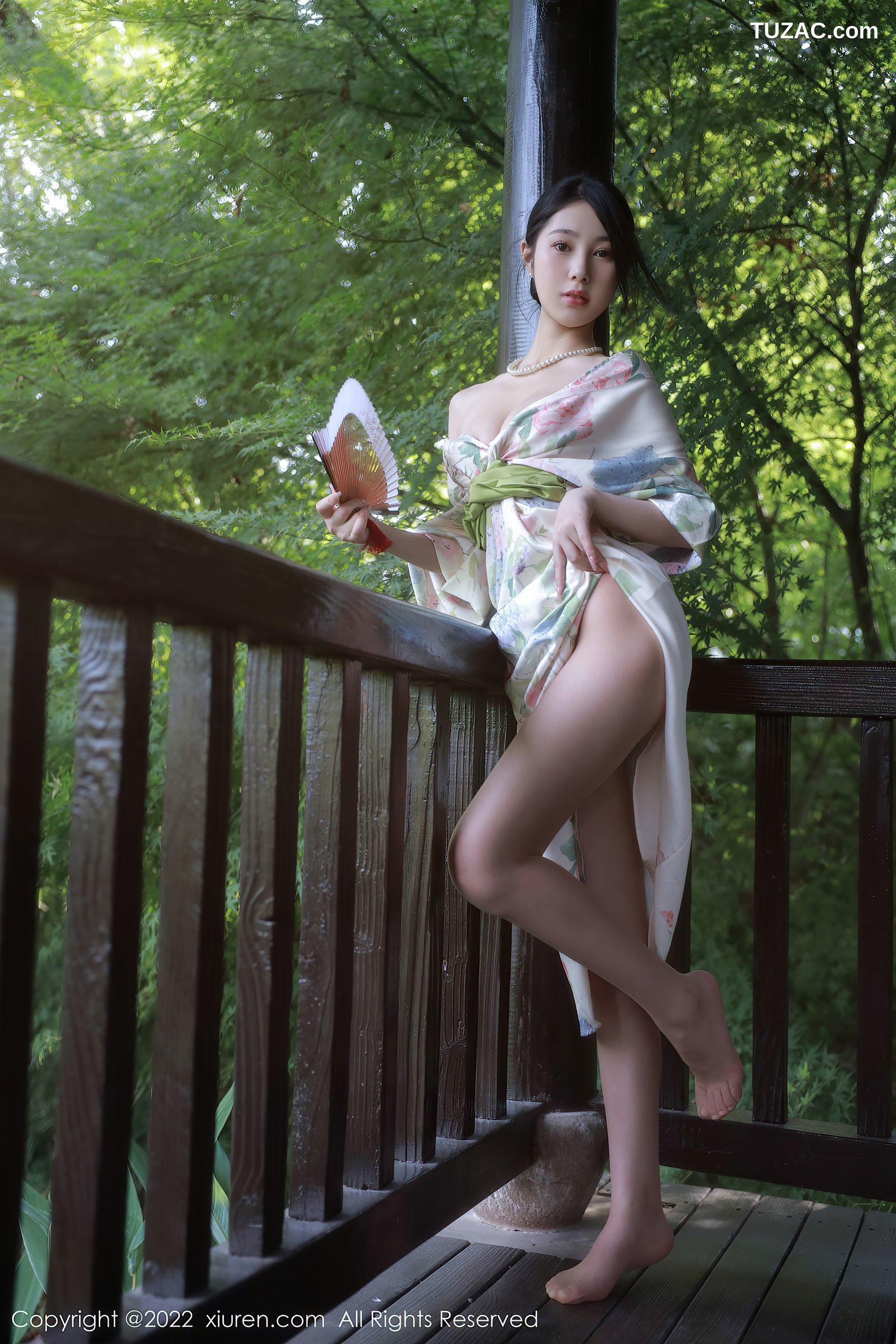 XiuRen-No.5514-谢晚晚-印花白古风裙肉丝