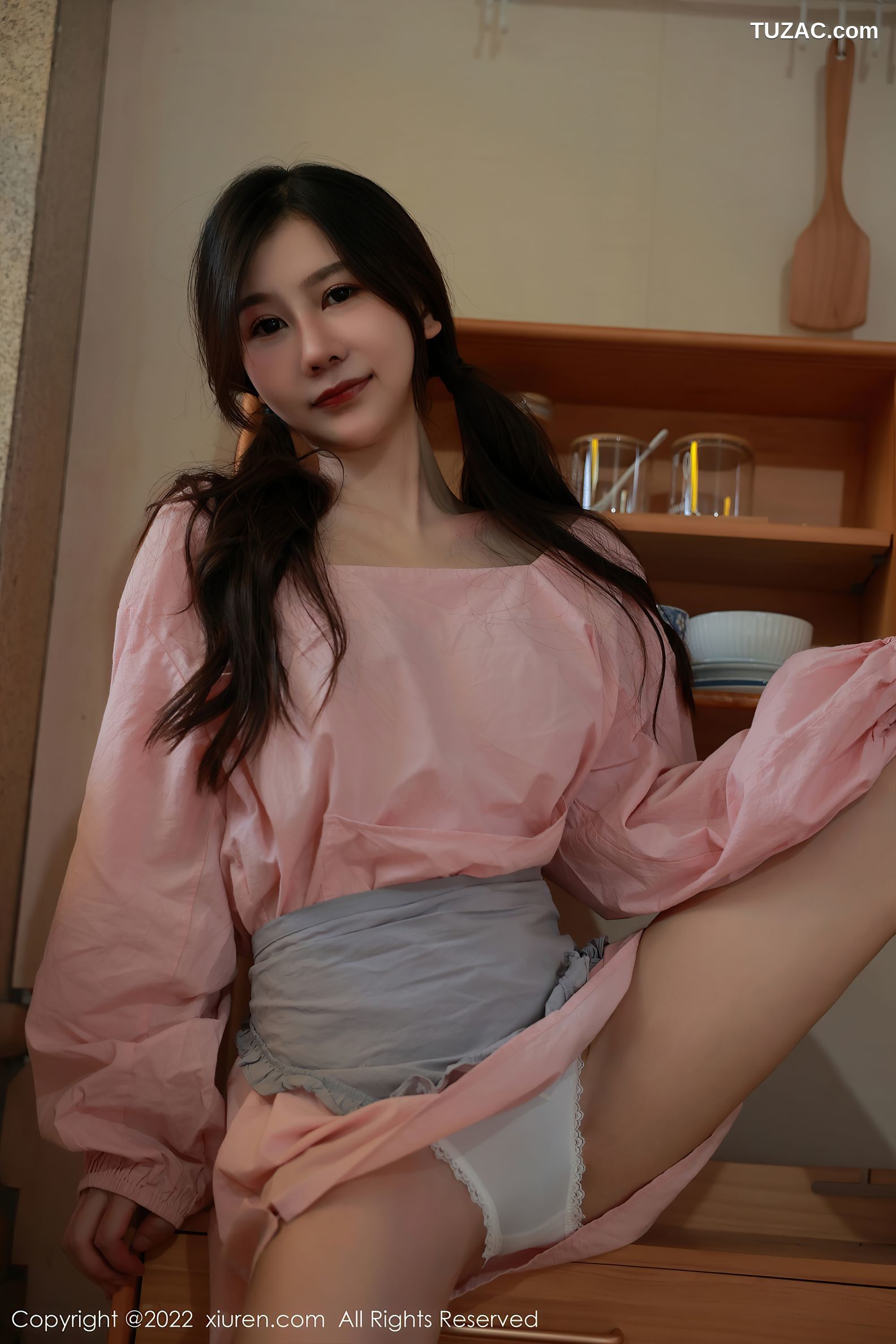 XiuRen-No.5697-尹甜甜-穿粉围裙的豆腐西施