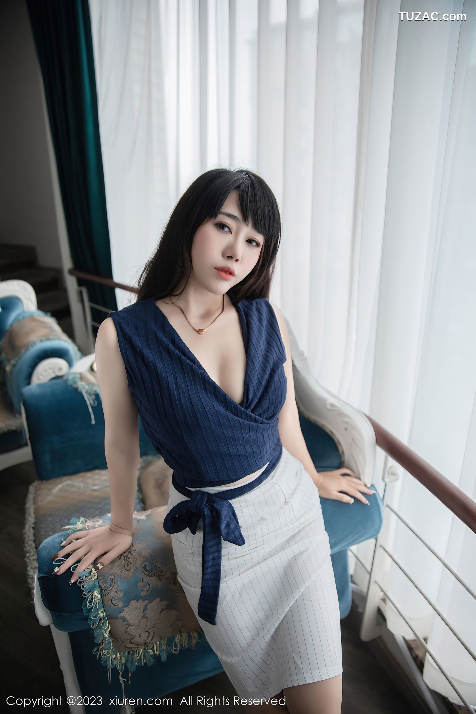 XiuRen秀人网-6272-严利娅Yuliya-蓝色上衣白短裙蓝色内衣超薄肉丝-2023.02.16