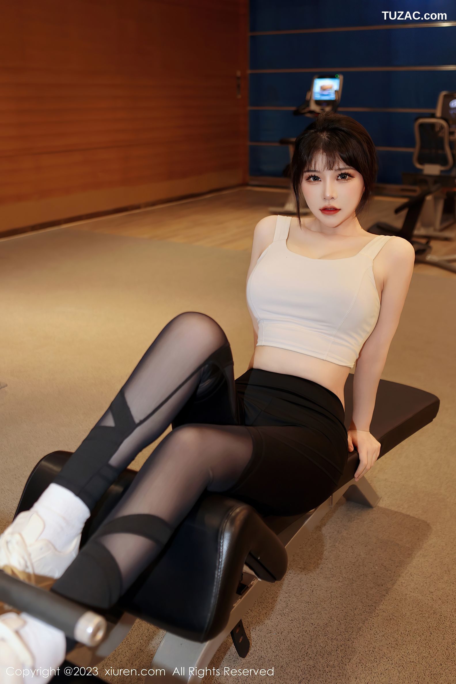 XiuRen秀人网-6289-桃桃子-白色短款上衣瑜伽裤性感内衣-2023.02.20