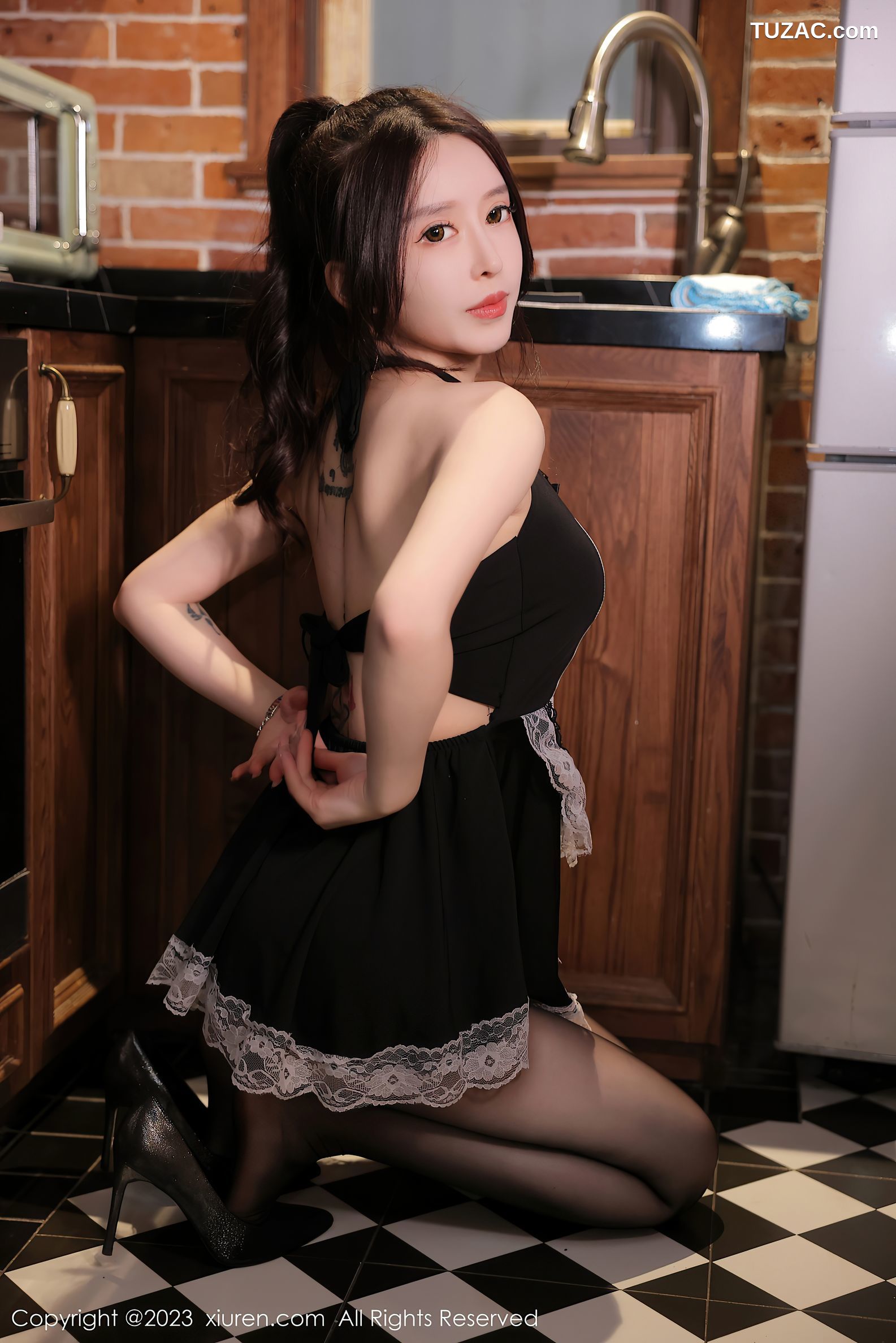 XiuRen秀人网-6295-玉兔miki-黑色女仆服超薄黑丝-2023.02.21