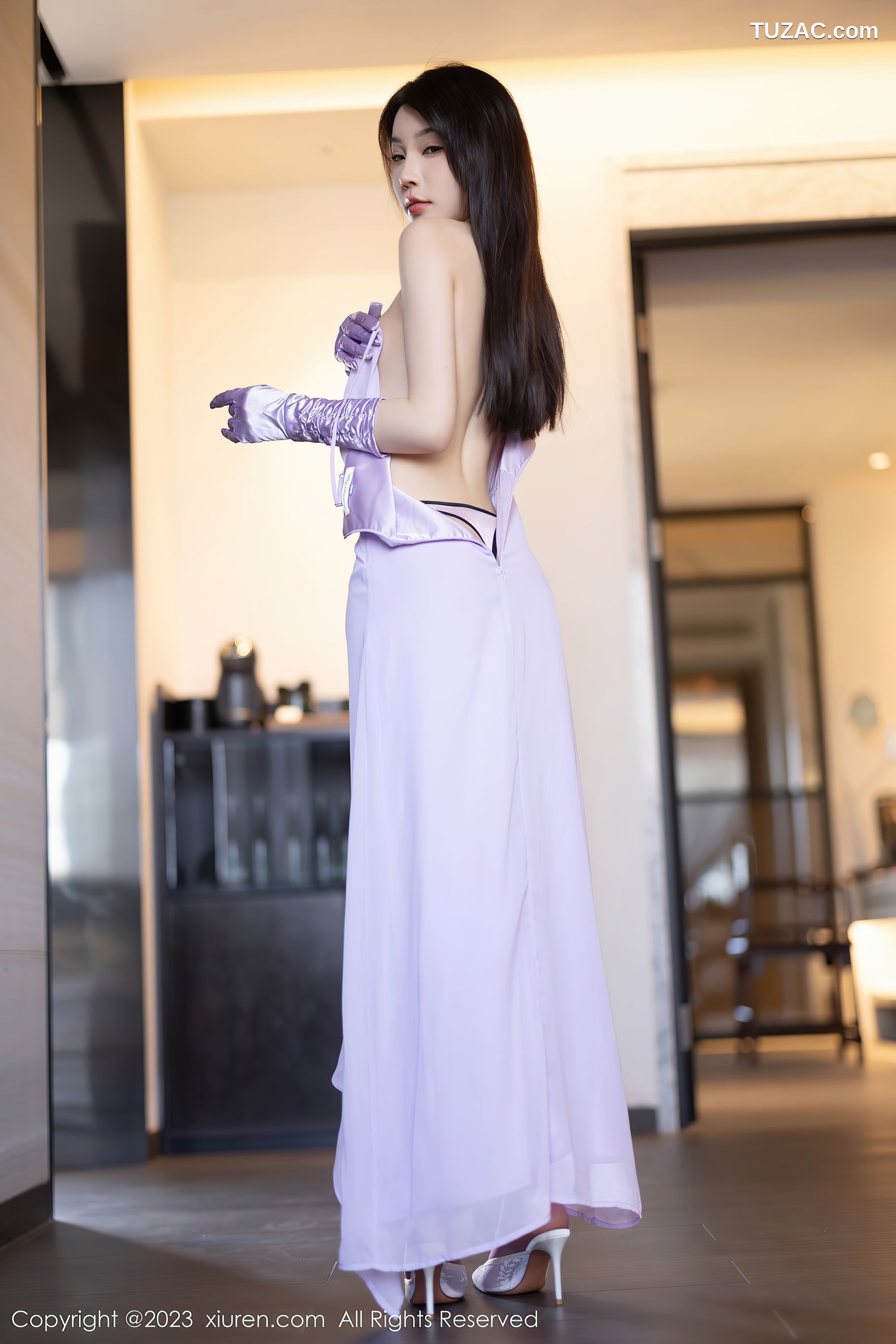 XiuRen秀人网-6324-徐莉芝Booty-淡紫色连衣长裙-淡蓝色网格内衣-2023.02.24
