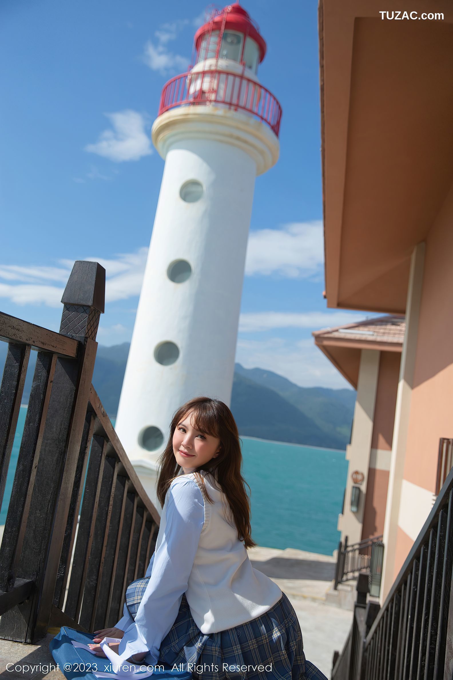 XiuRen秀人网-6423-张思允Nice-海边场景淡蓝色上衣格子裙浅色内衣-2023.03.16