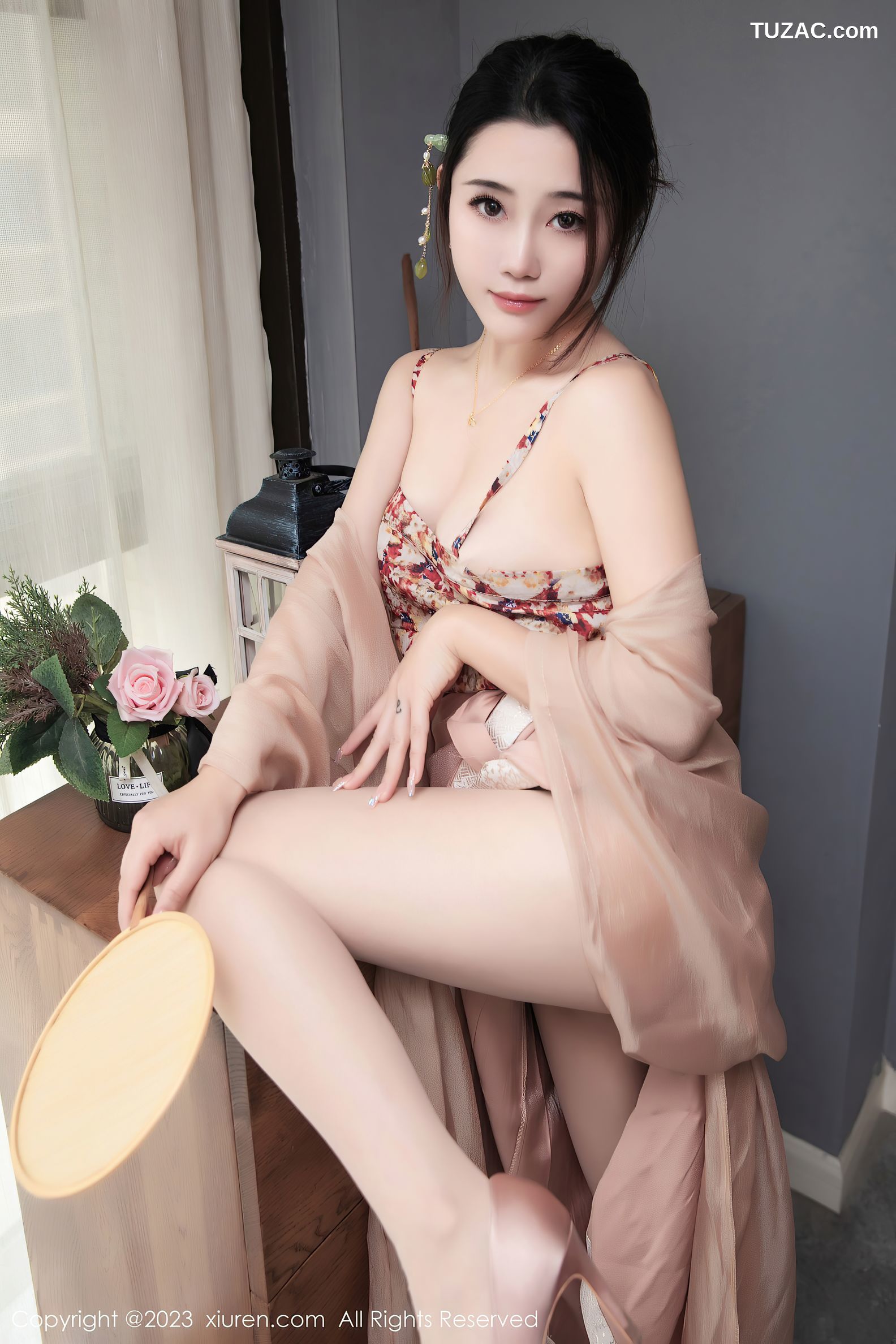 XiuRen秀人网-6457-严利娅Yuliya-性感浅暖色古风汉服-2023.03.23