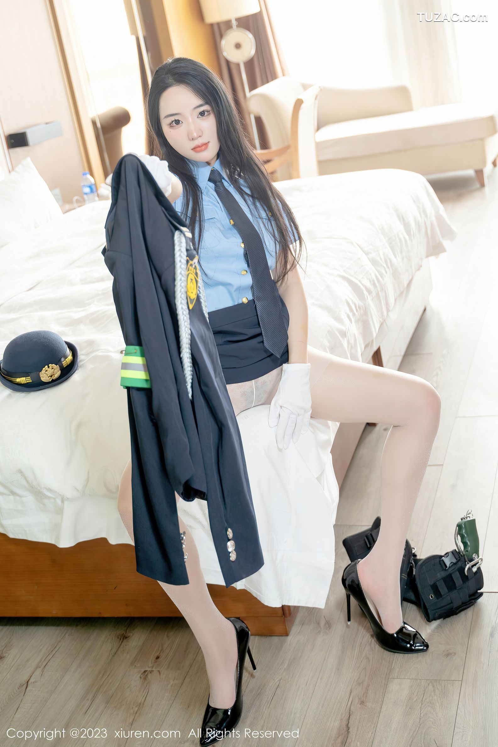 XiuRen秀人网-6497-汐汐爱吃草莓-搜查官制服性感内衣-2023.03.30