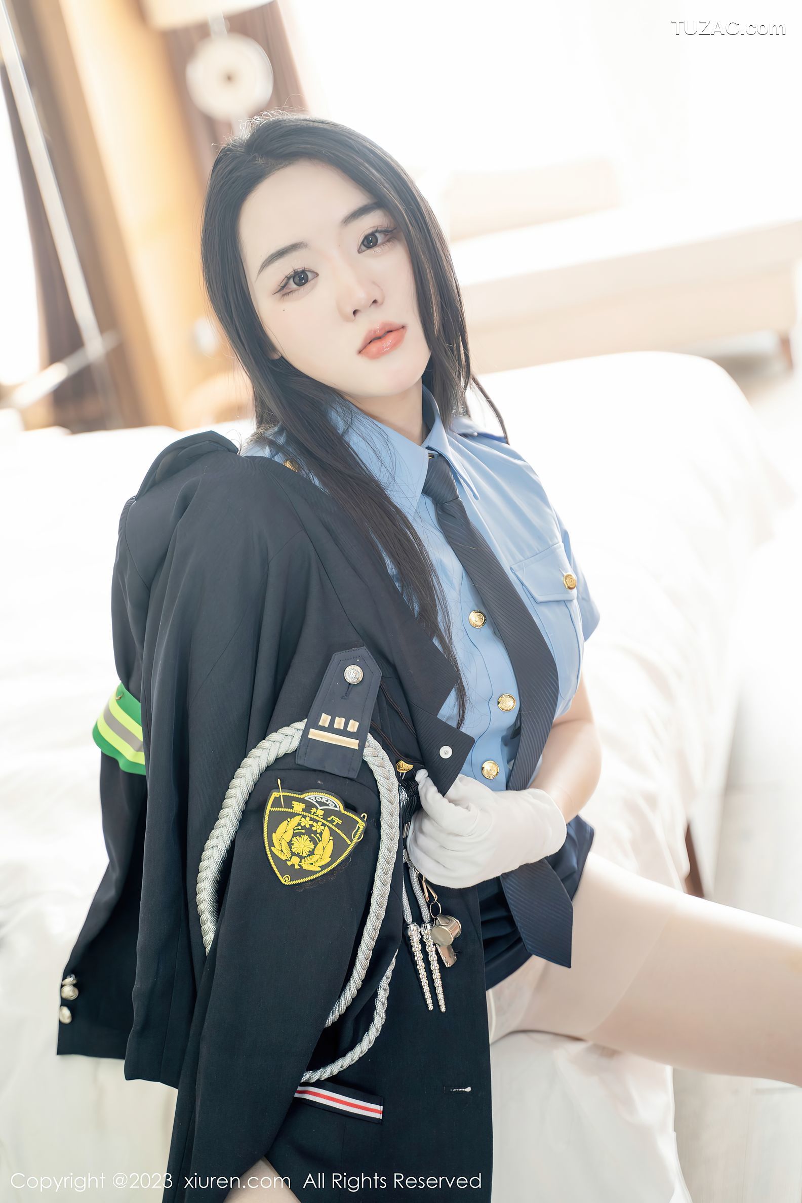 XiuRen秀人网-6497-汐汐爱吃草莓-搜查官制服性感内衣-2023.03.30