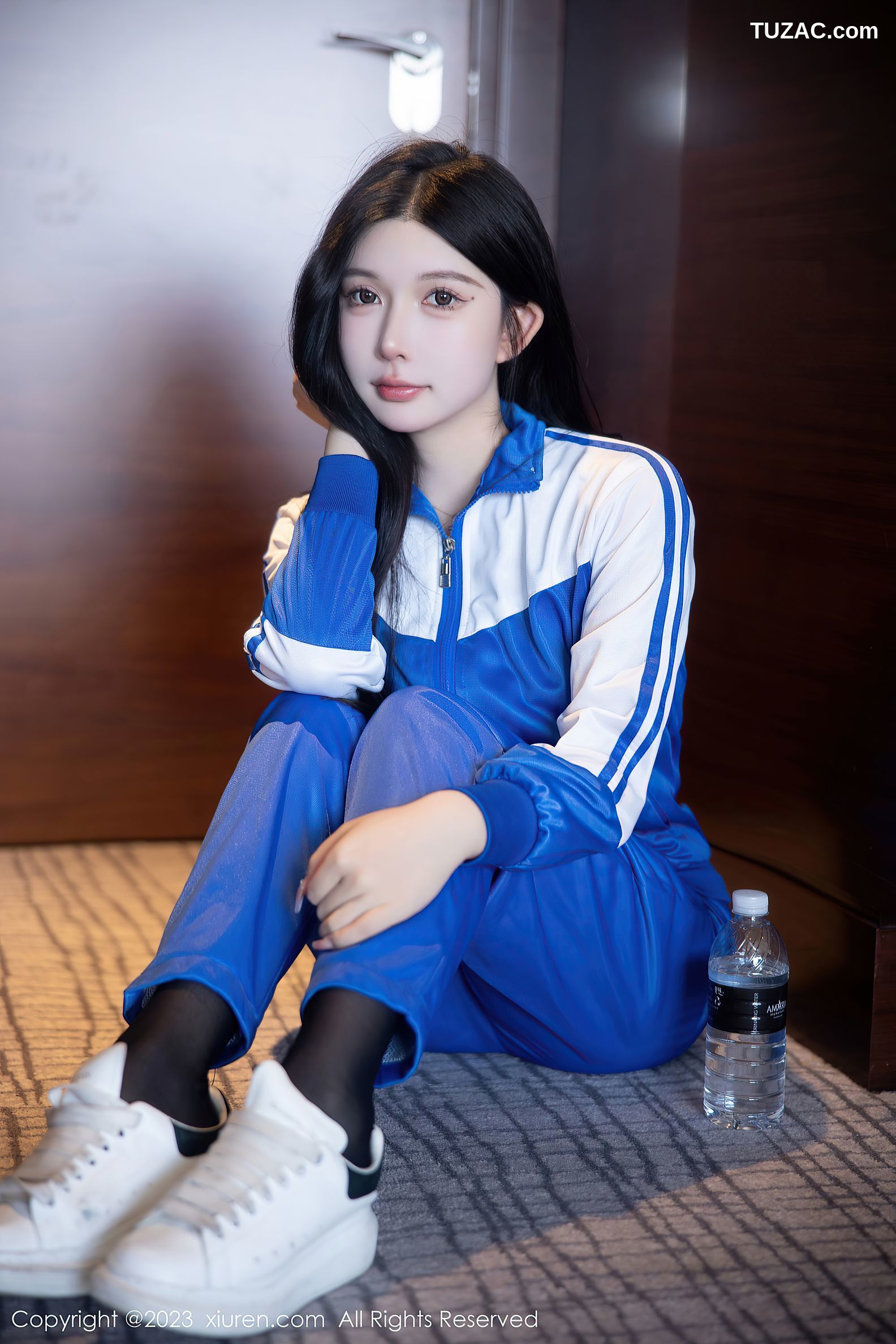 XiuRen秀人网-6660-林珊珊-蓝色运动服黑色情趣内衣-2023.04.28