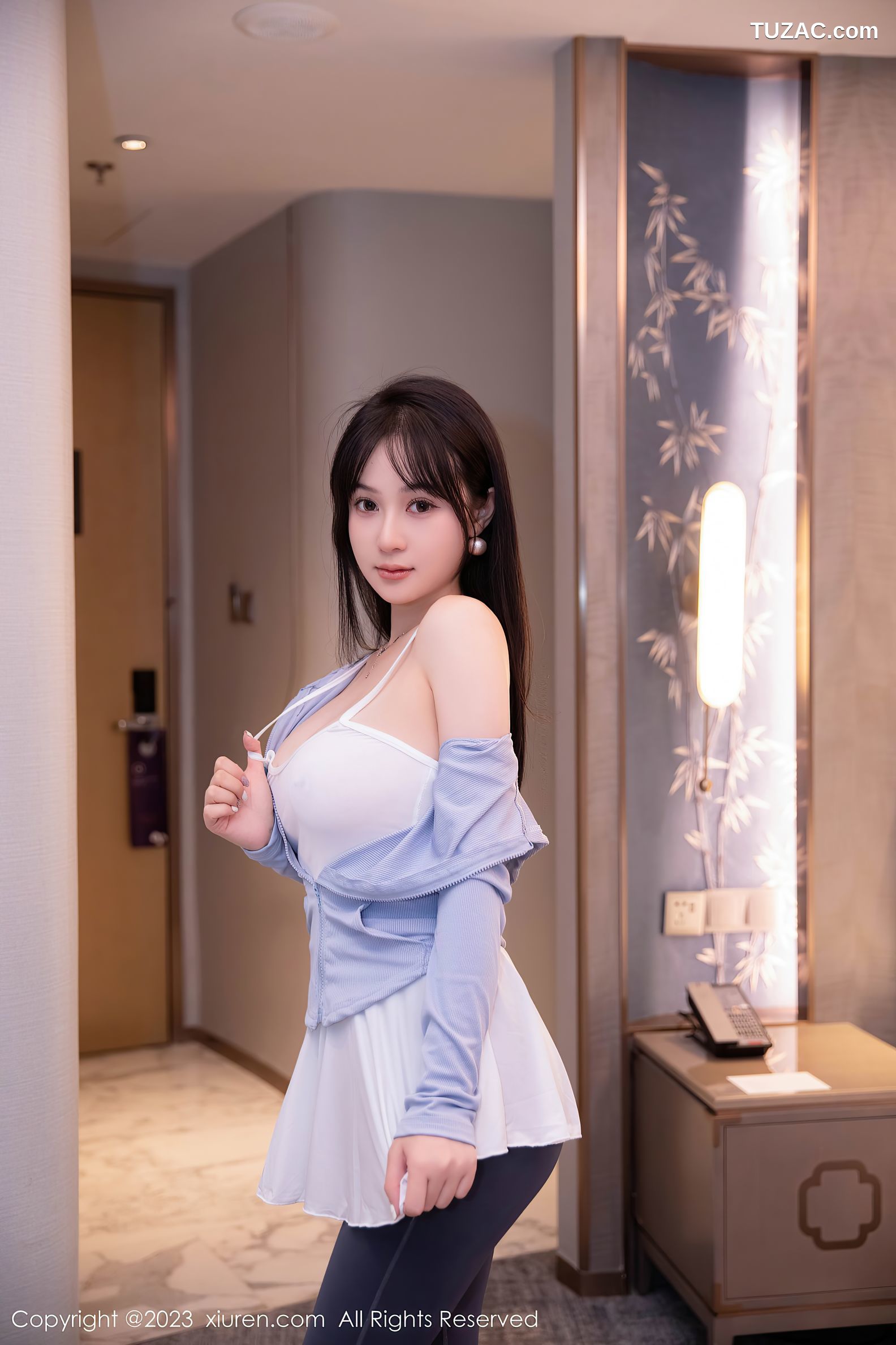 XiuRen秀人网-6968-柚琪Rich-浴室场景性感白色轻透吊带服-2023.06.25